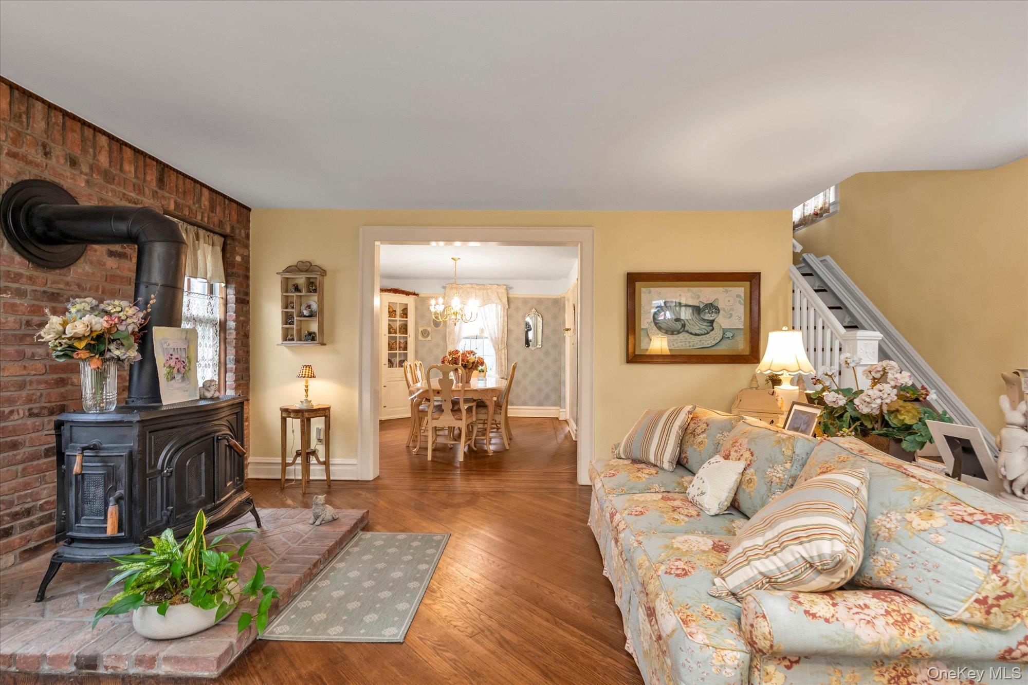 #5 photo, 13 Everett Street, 長島 Lynbrook , NY 11563