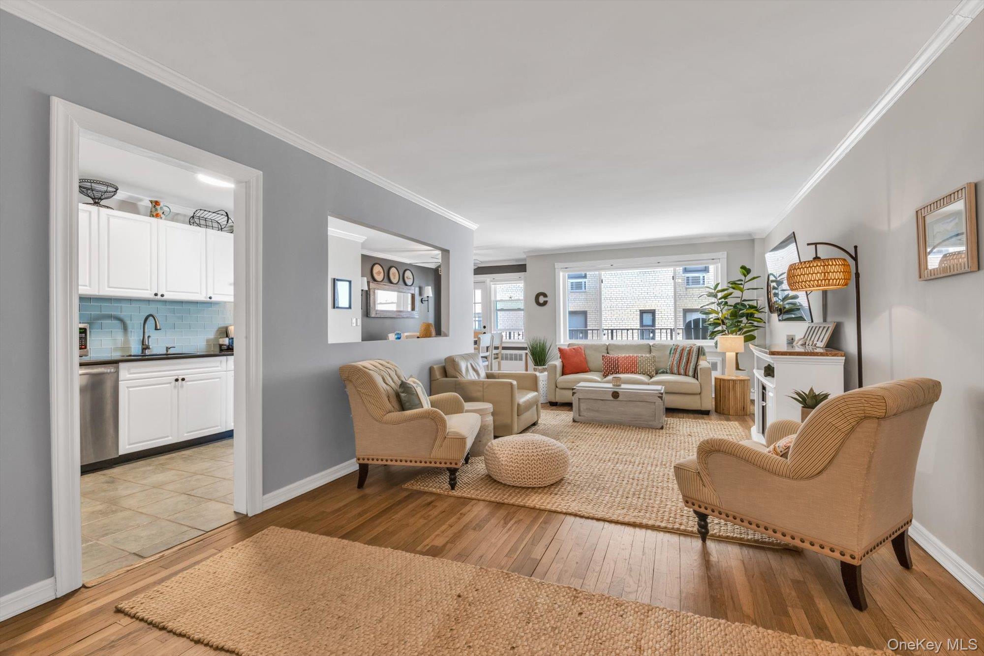 #4 photo, 840 Shore Road, Long Beach , NY 11561