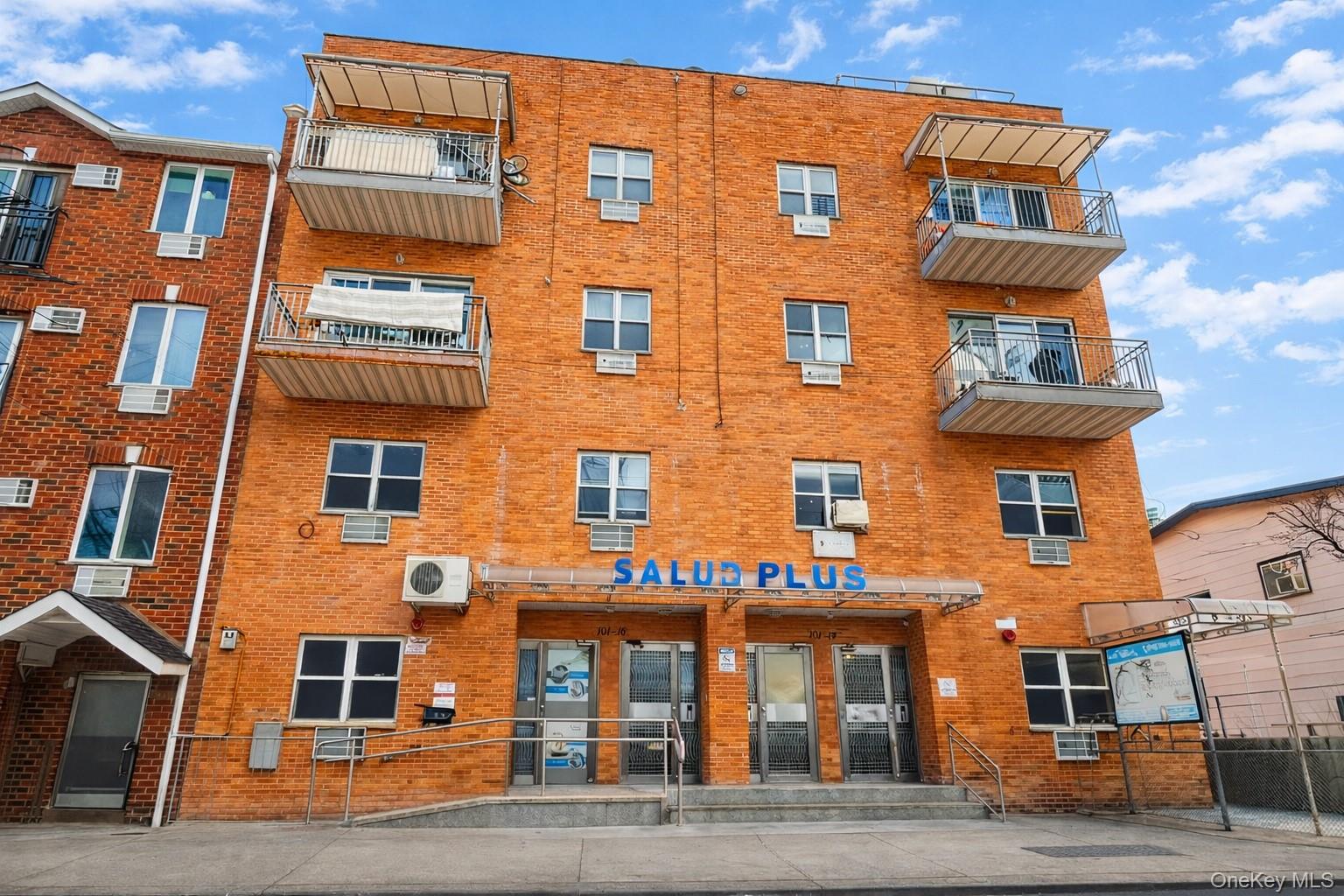 #1 photo, 10114 39th Avenue, कुईंस Corona , NY 11368