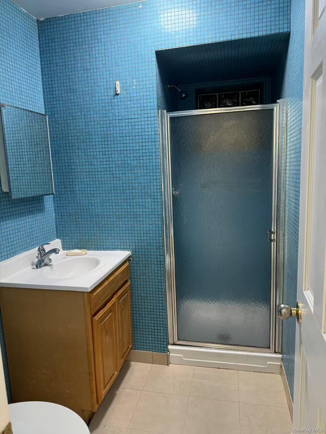 #6 photo, 43-18 Robinson Street, Flushing , NY 11355