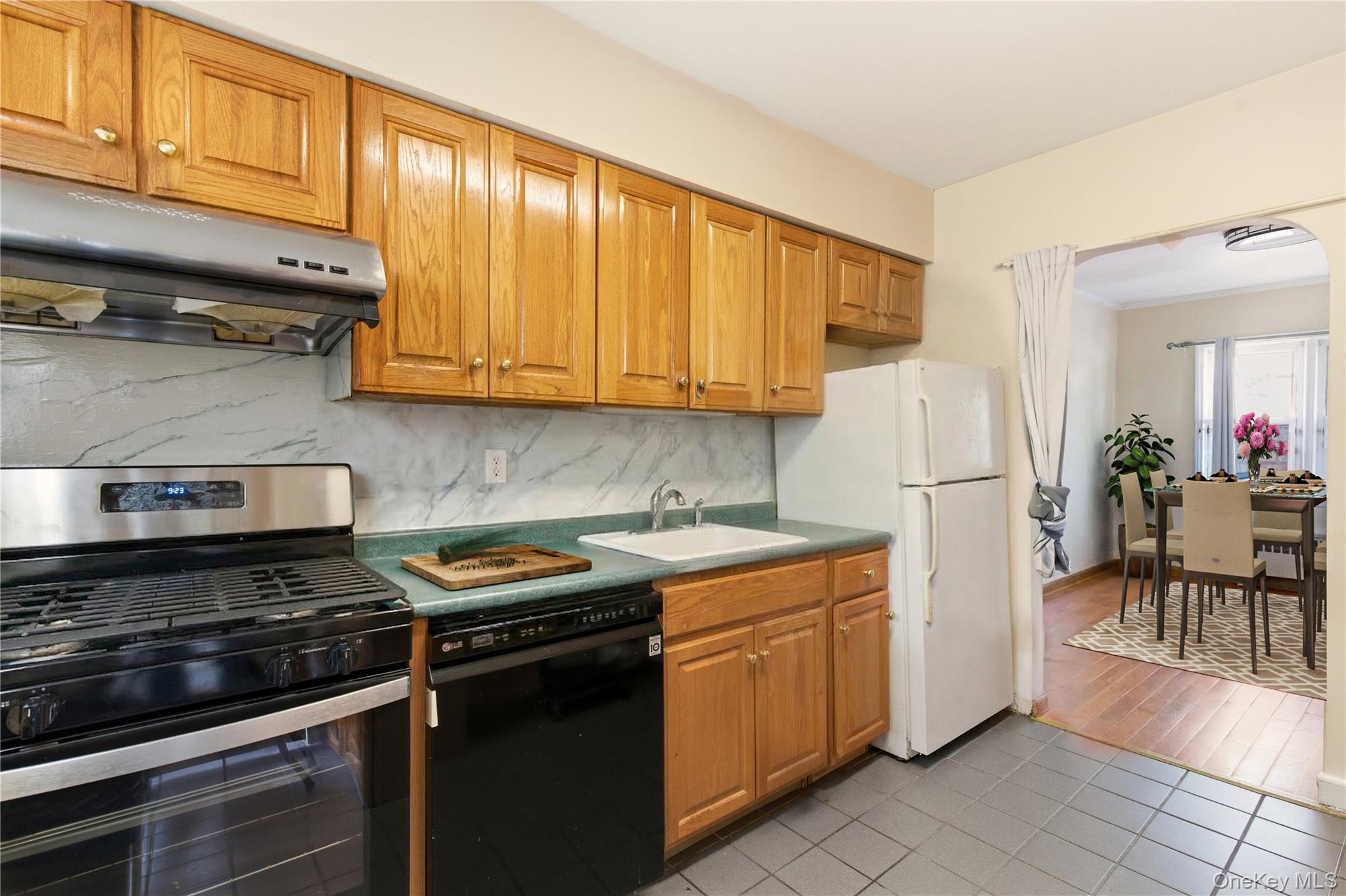 #16 photo, 56-20 217th Street, Bayside , NY 11364