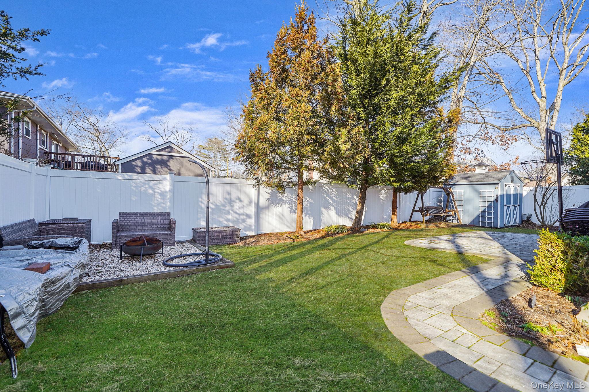 #20 photo, 47 2nd Street, Ronkonkoma , NY 11779