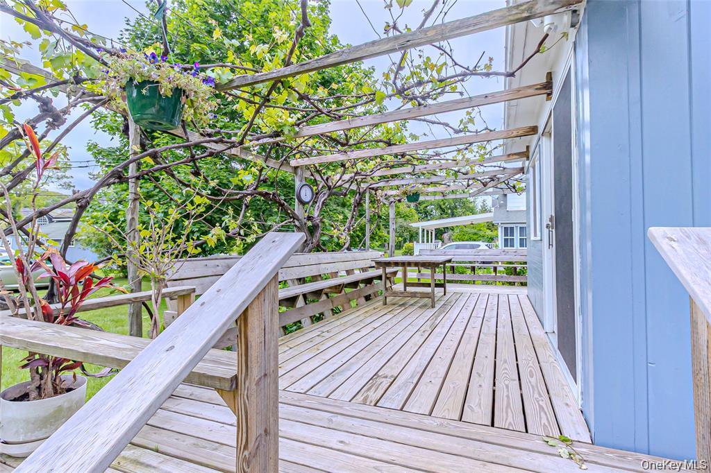 #16 photo, 630 New Suffolk Road, מחוז סאפוק Cutchogue , NY 11935