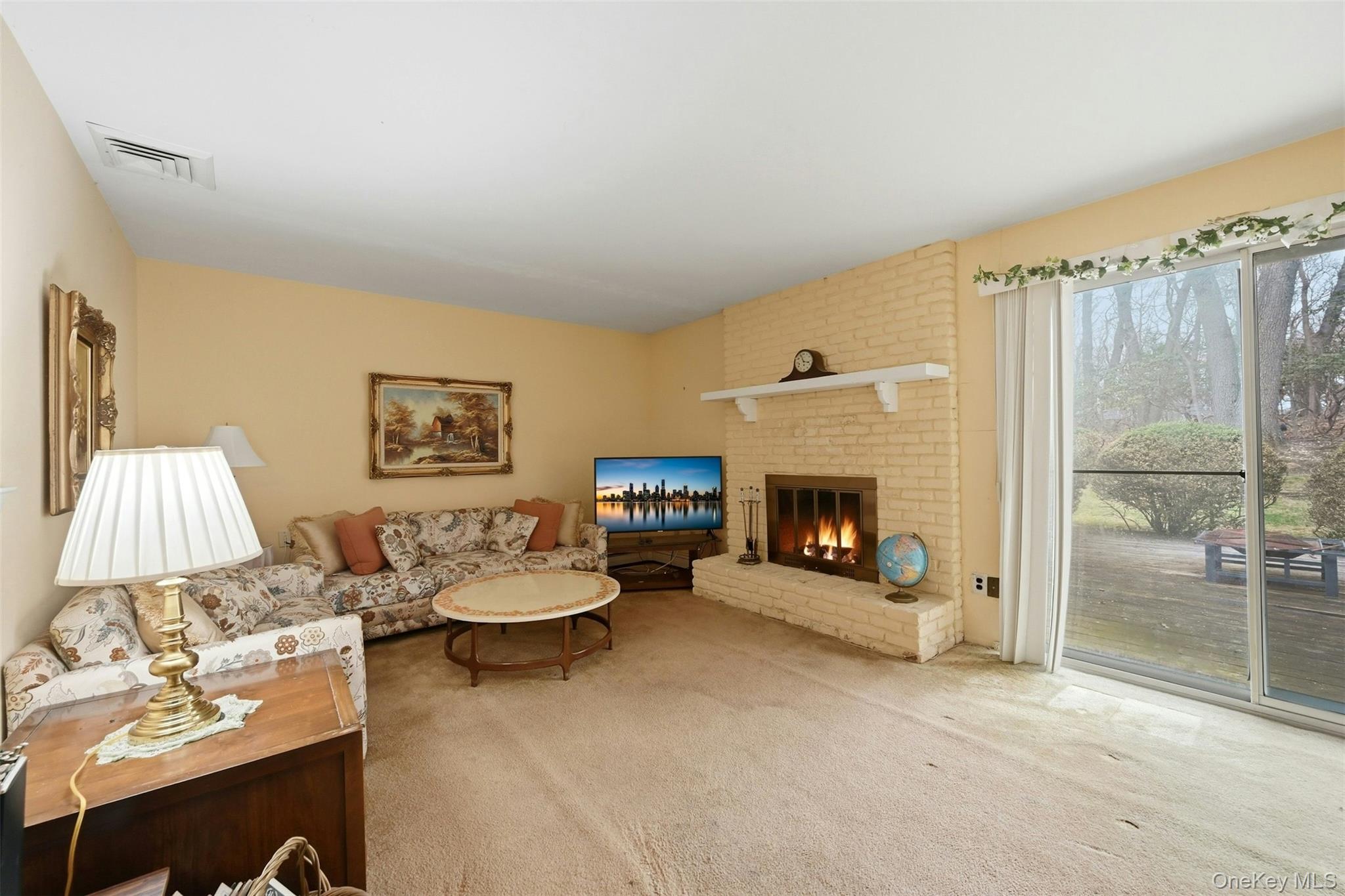 #12 photo, 705 Brewster Drive, 東長島 Port Jefferson , NY 11777