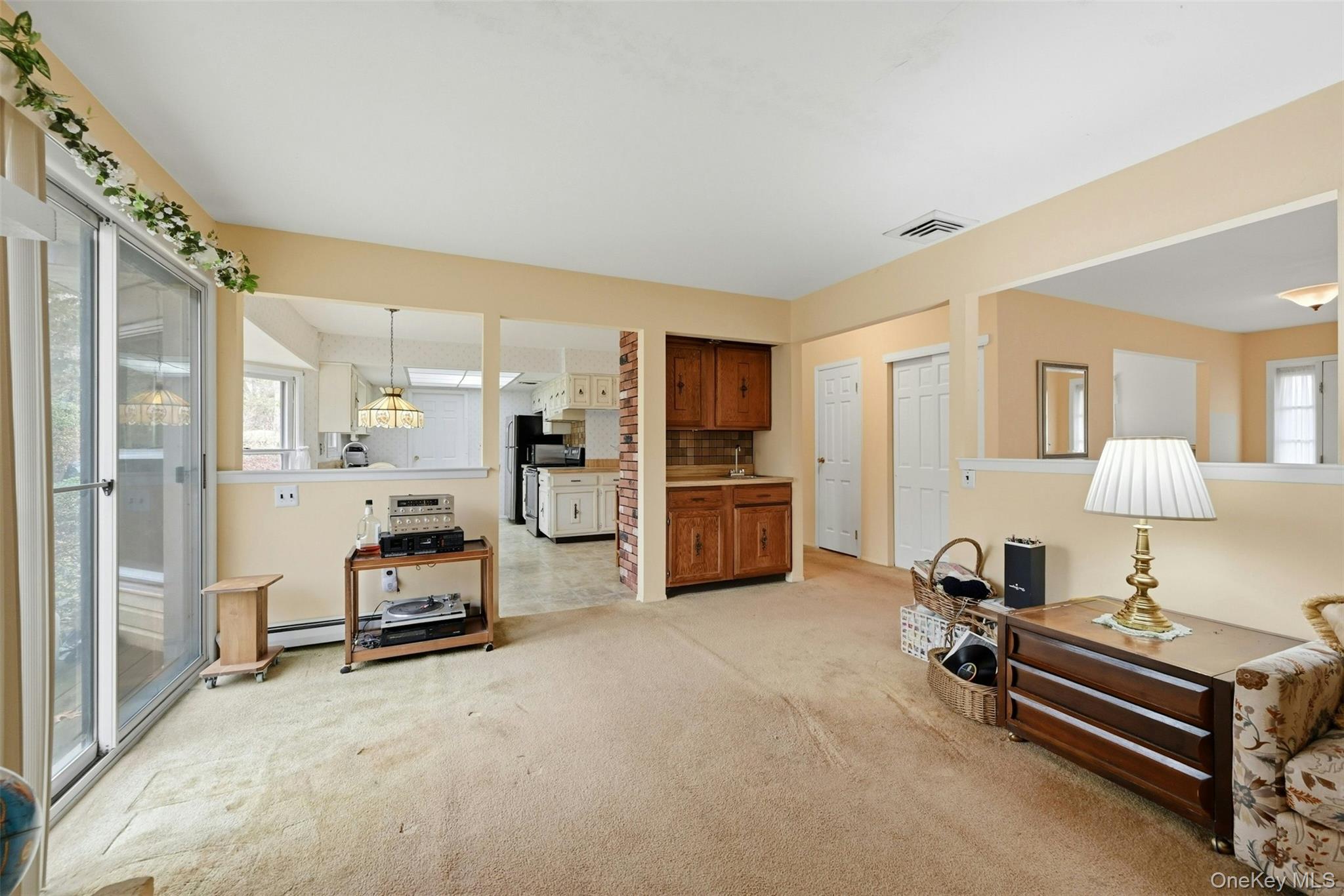 #14 photo, 705 Brewster Drive, 東長島 Port Jefferson , NY 11777