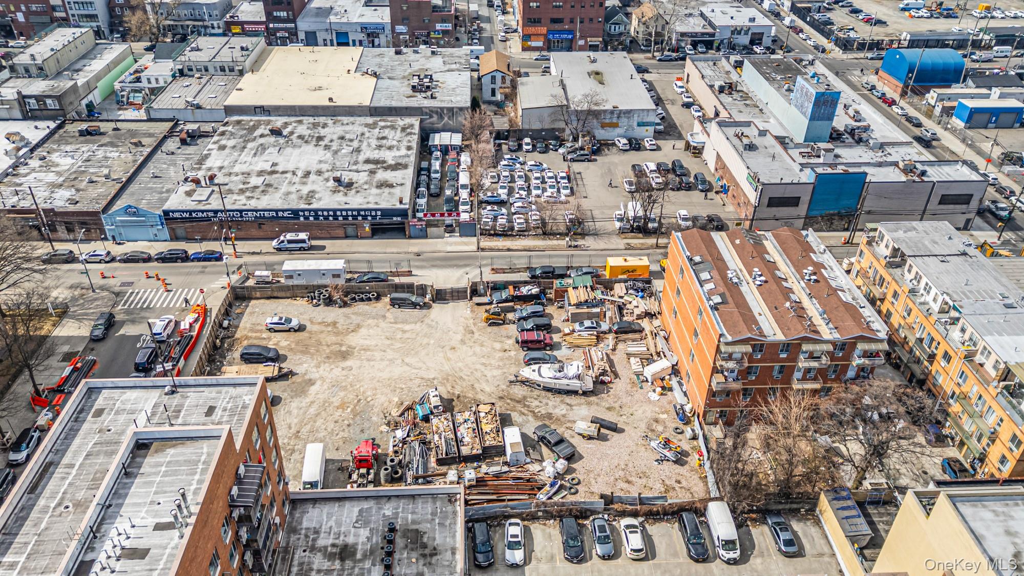 #11 photo, 32-19 Linden Place, 뉴욕퀸즈 Flushing , NY 11354