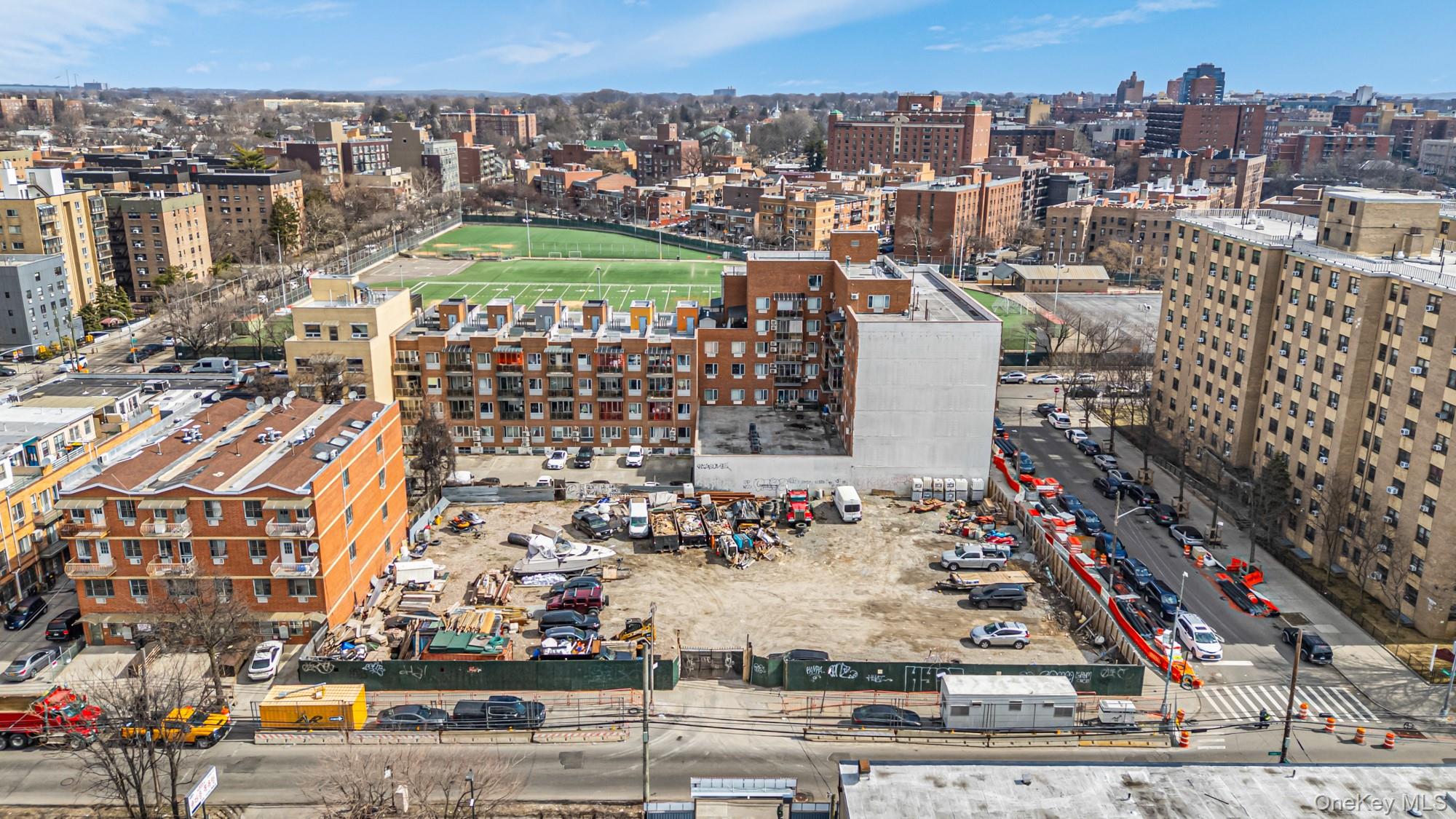 #6 photo, 32-19 Linden Place, 뉴욕퀸즈 Flushing , NY 11354