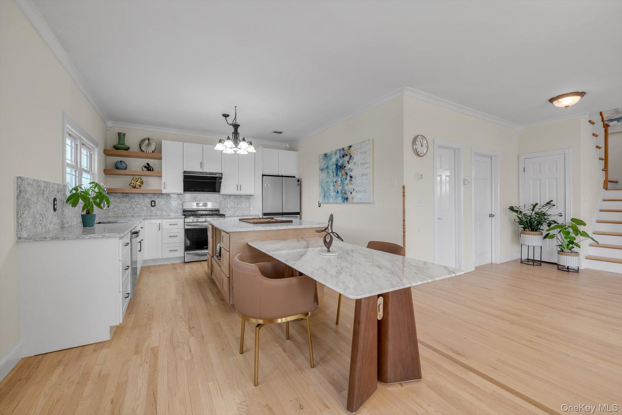 #8 photo, 268 Gordon Place, Freeport , NY 11520