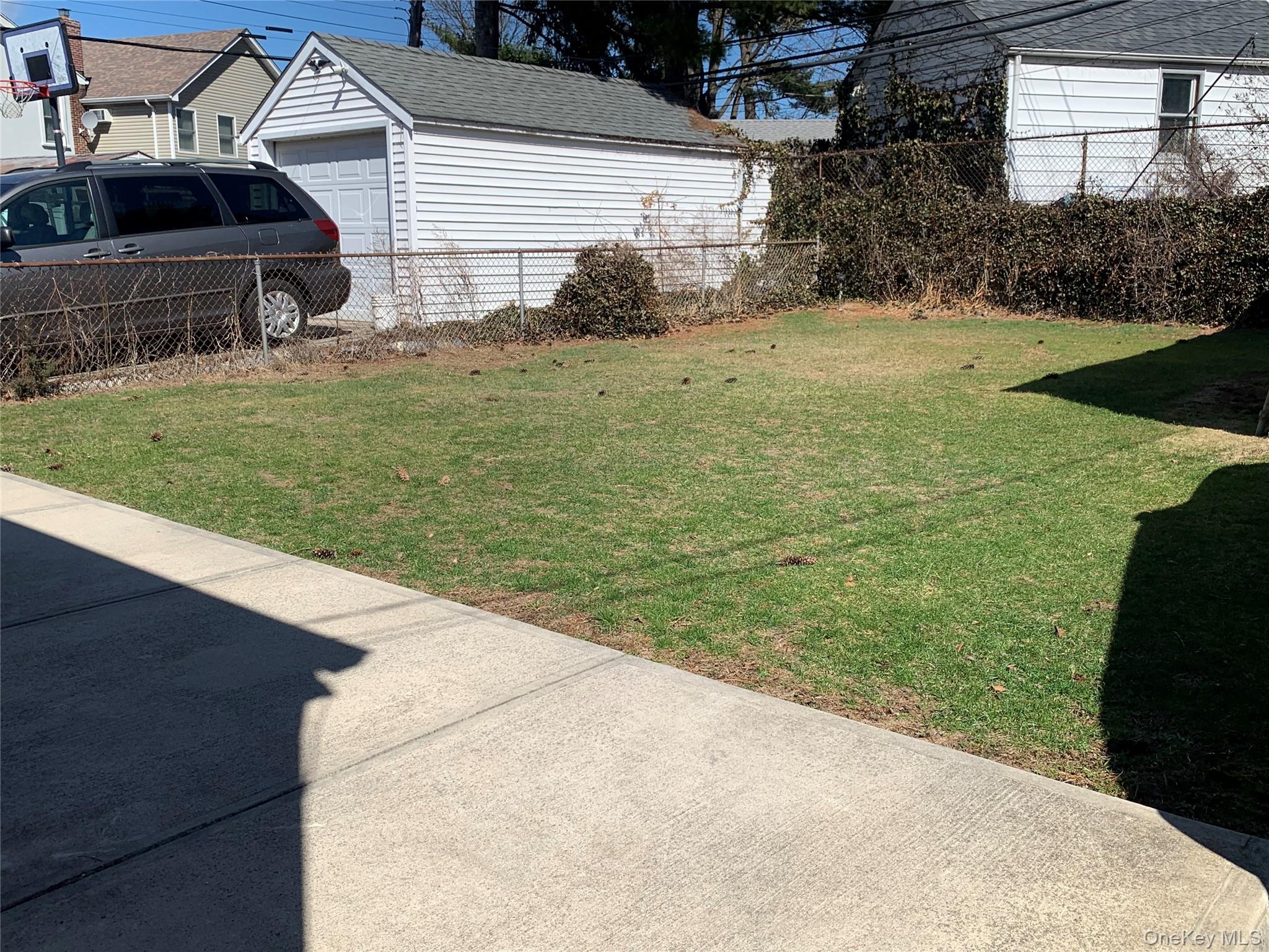 #7 photo, 6 Wilton Street, New Hyde Park , NY 11040