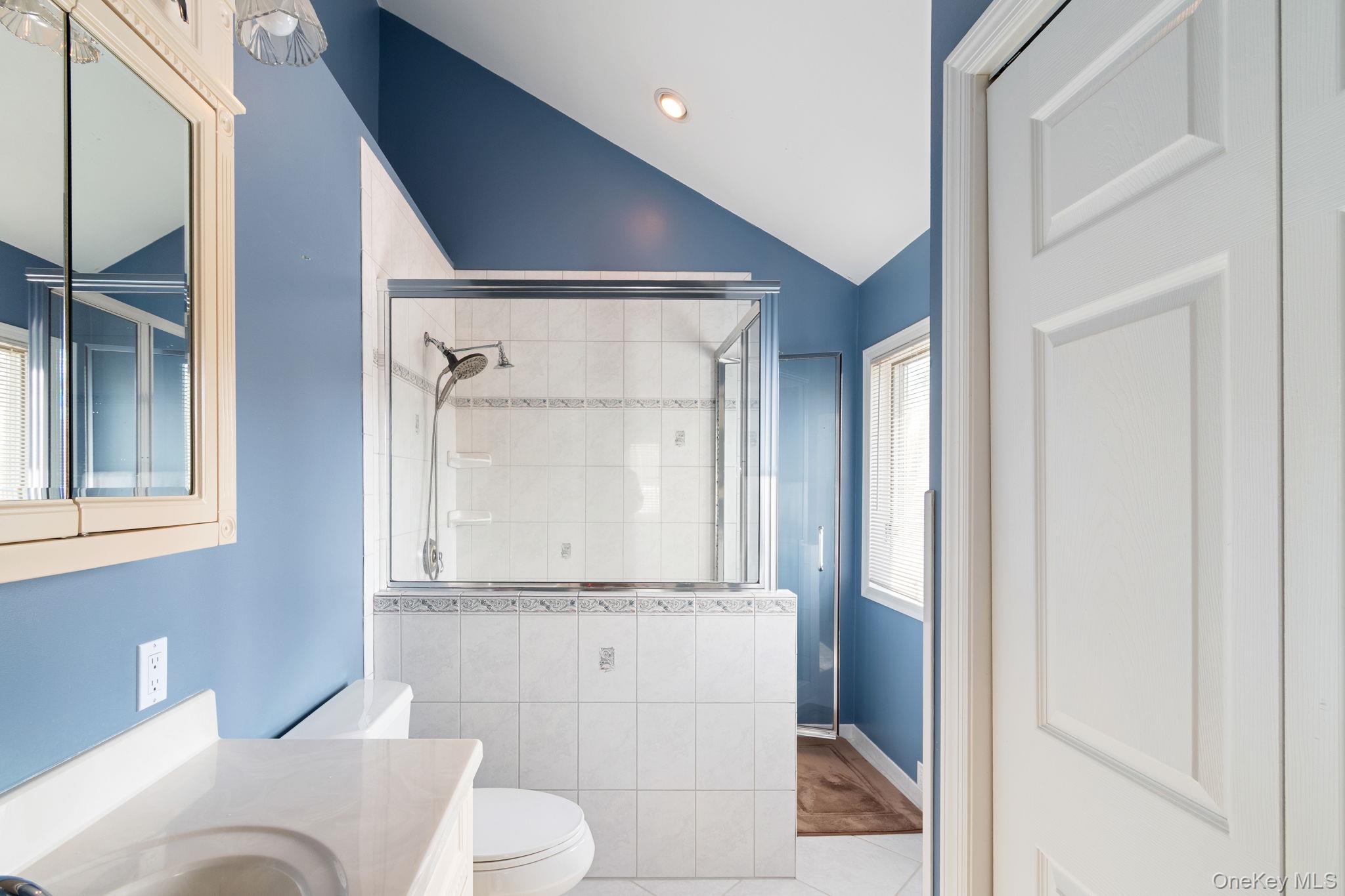 #11 photo, 142 Gerard Road, 東長島 Yaphank , NY 11980