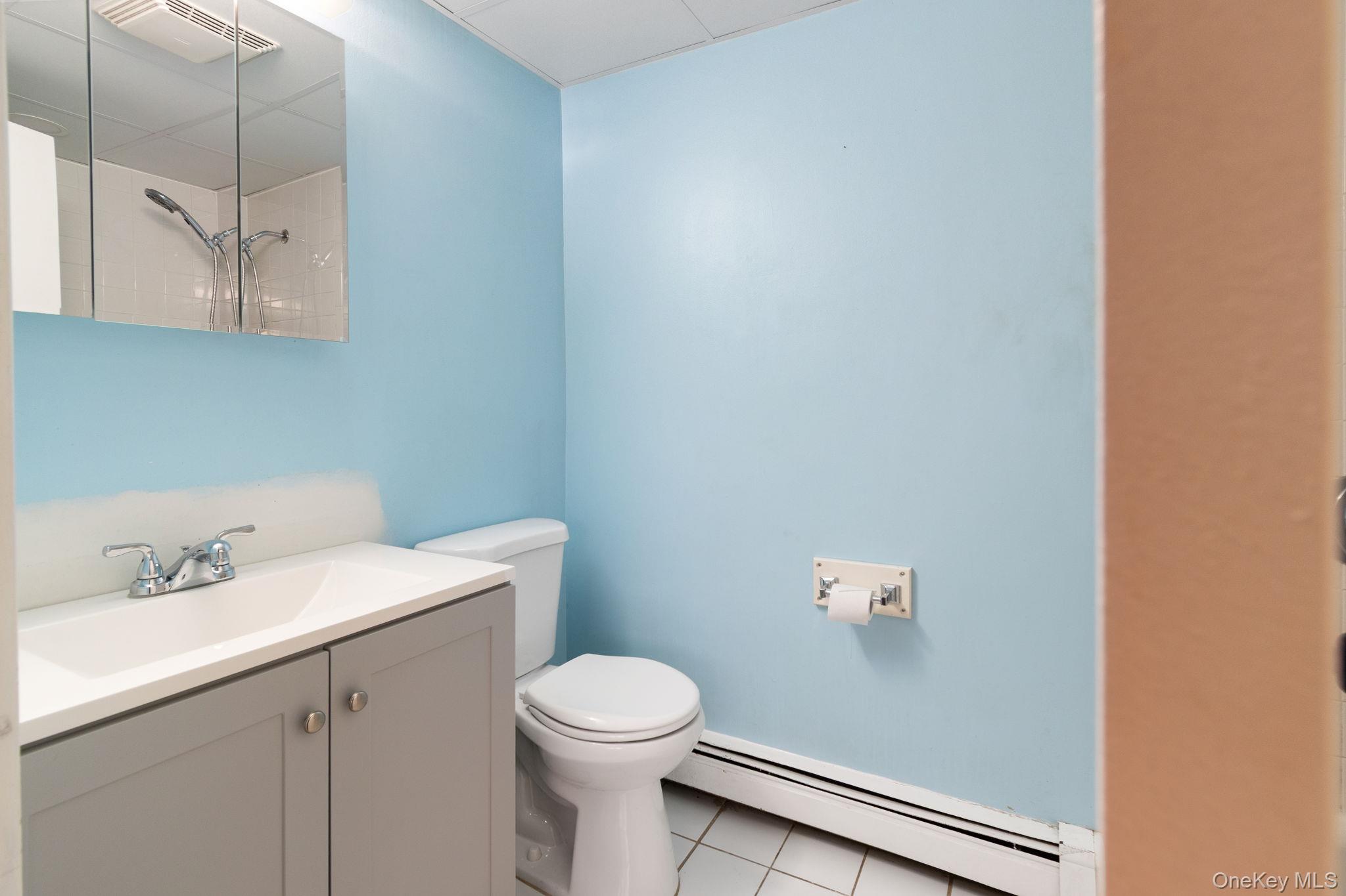 #19 photo, 142 Gerard Road, 東長島 Yaphank , NY 11980