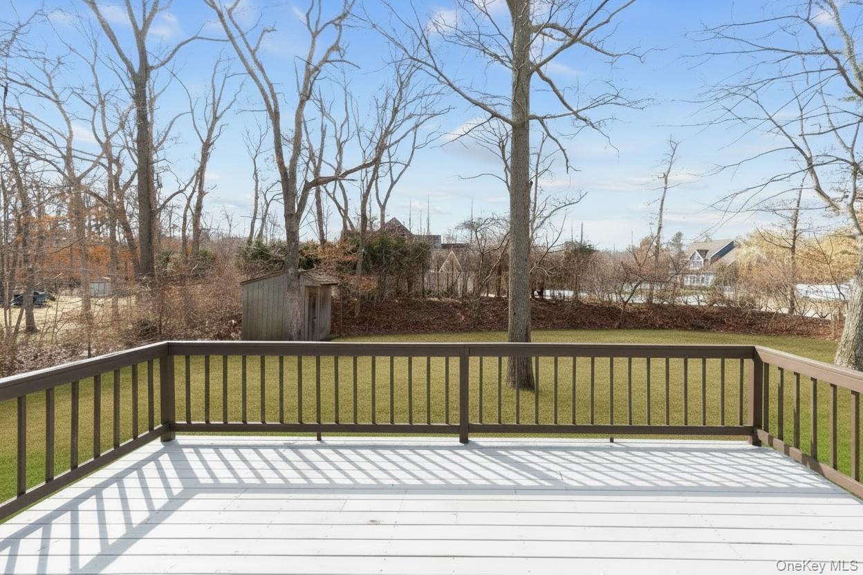 #20 photo, 142 Gerard Road, 東長島 Yaphank , NY 11980