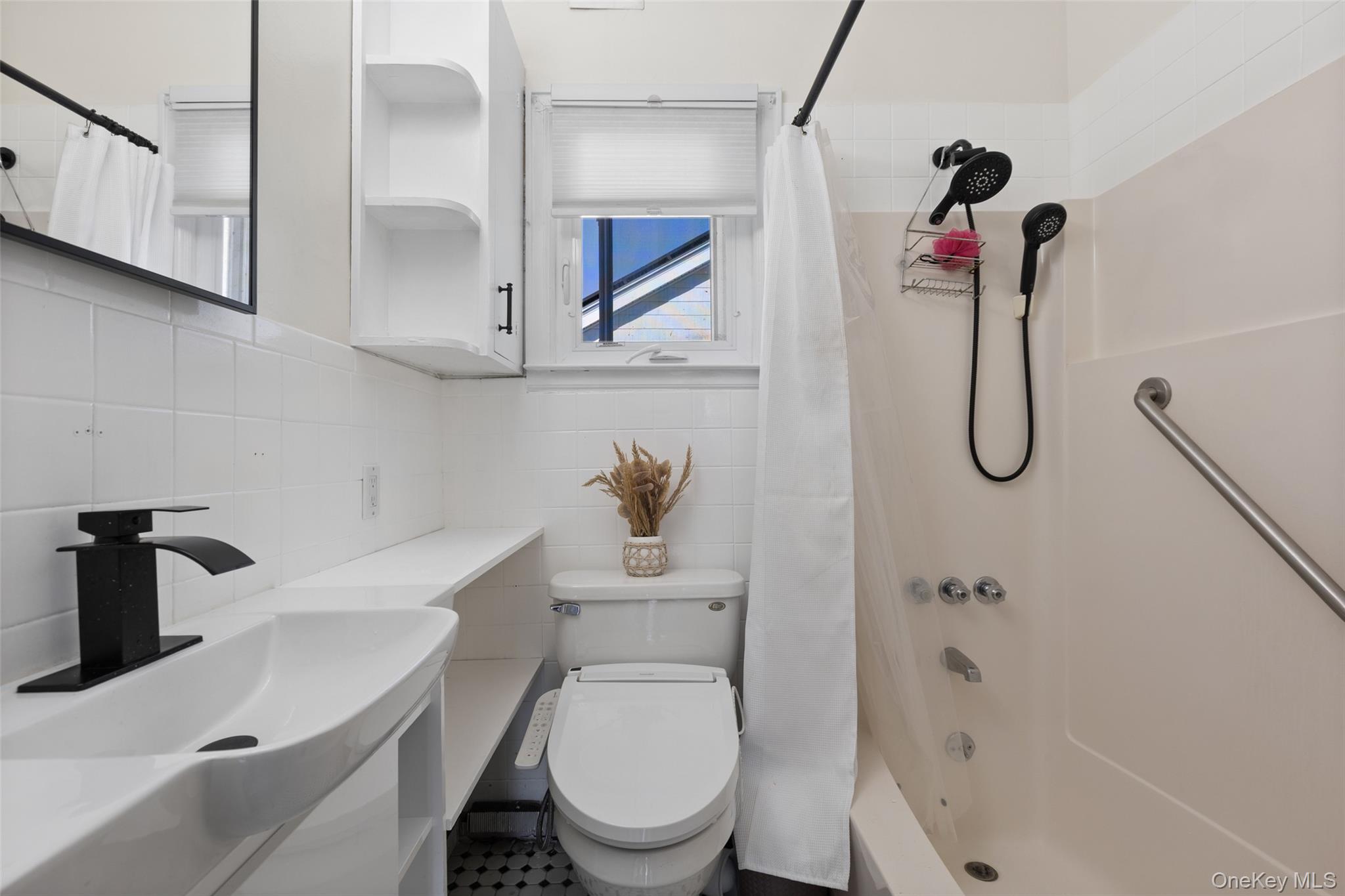 #18 photo, 406 S Lexington Avenue, White Plains , NY 10606