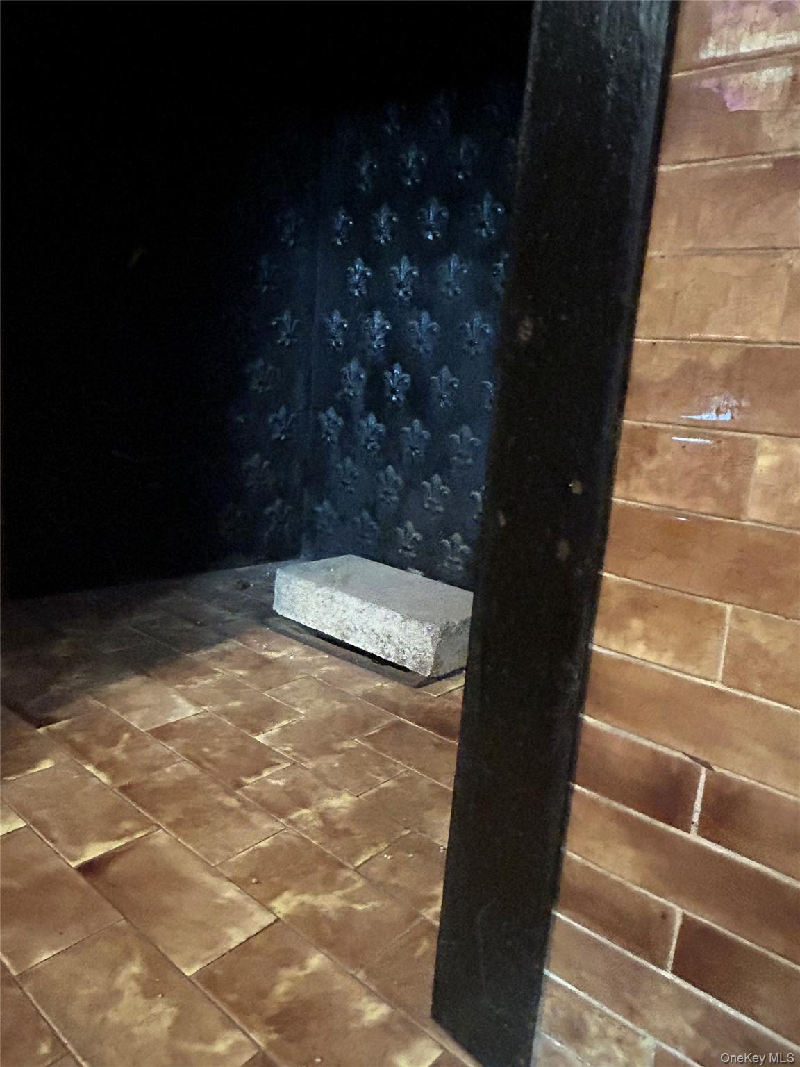 #10 photo, 147 Main Street, Kingston , NY 12401