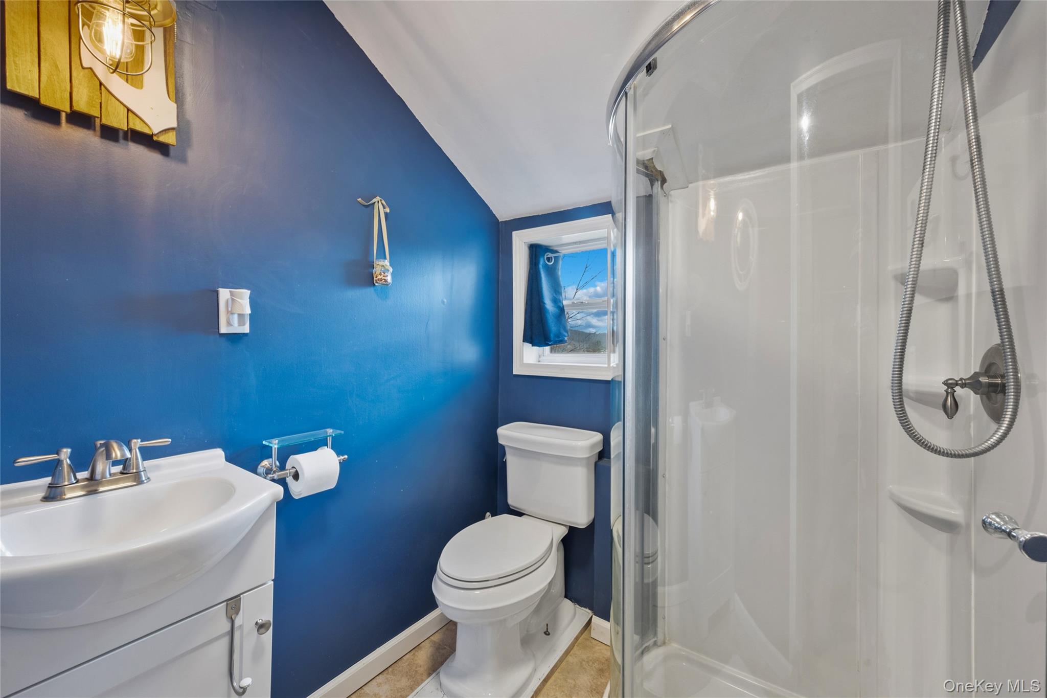 #12 photo, 32 Shawnee Road, Putnam Valley , NY 10579