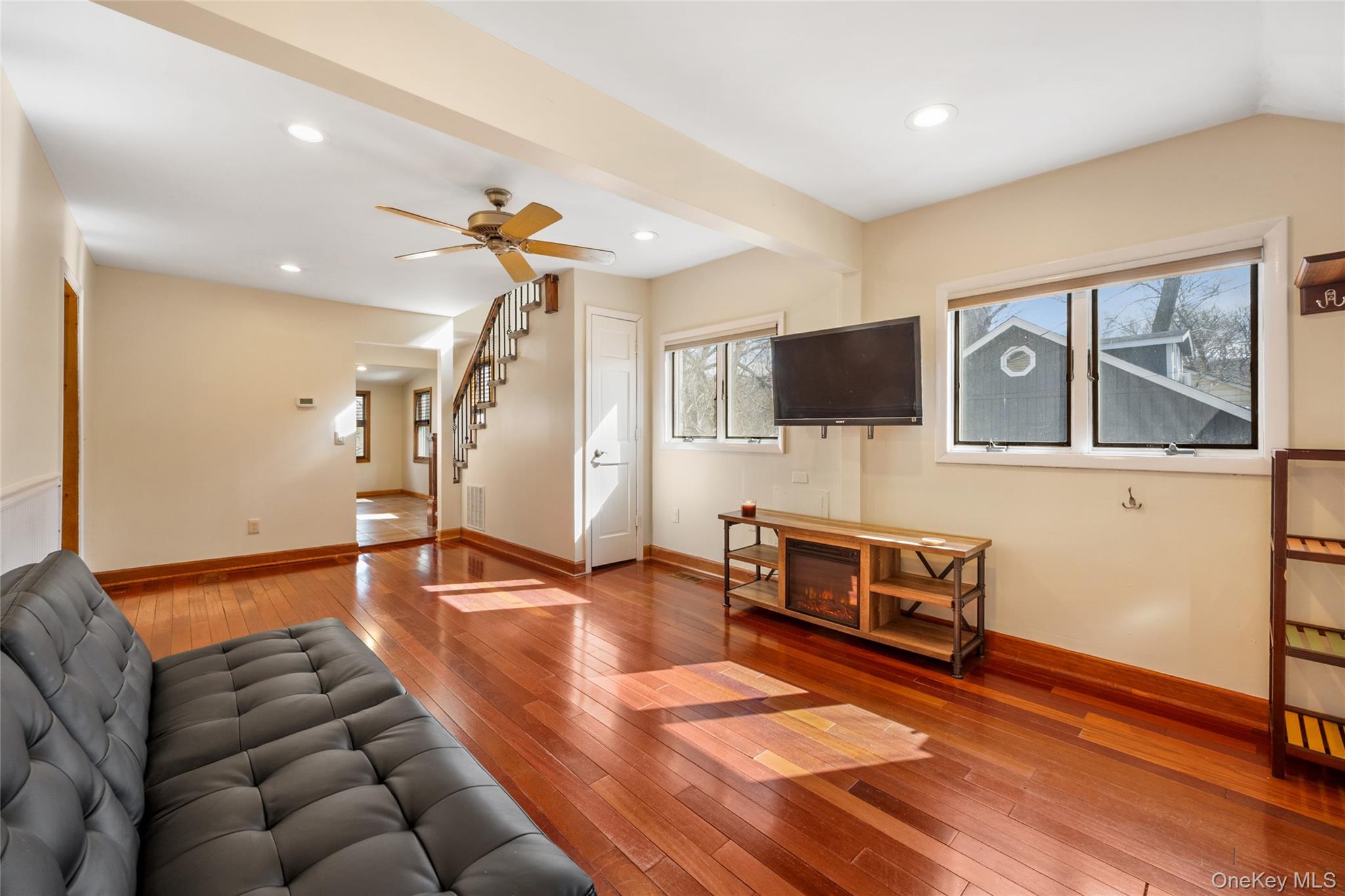 #3 photo, 32 Shawnee Road, Putnam Valley , NY 10579