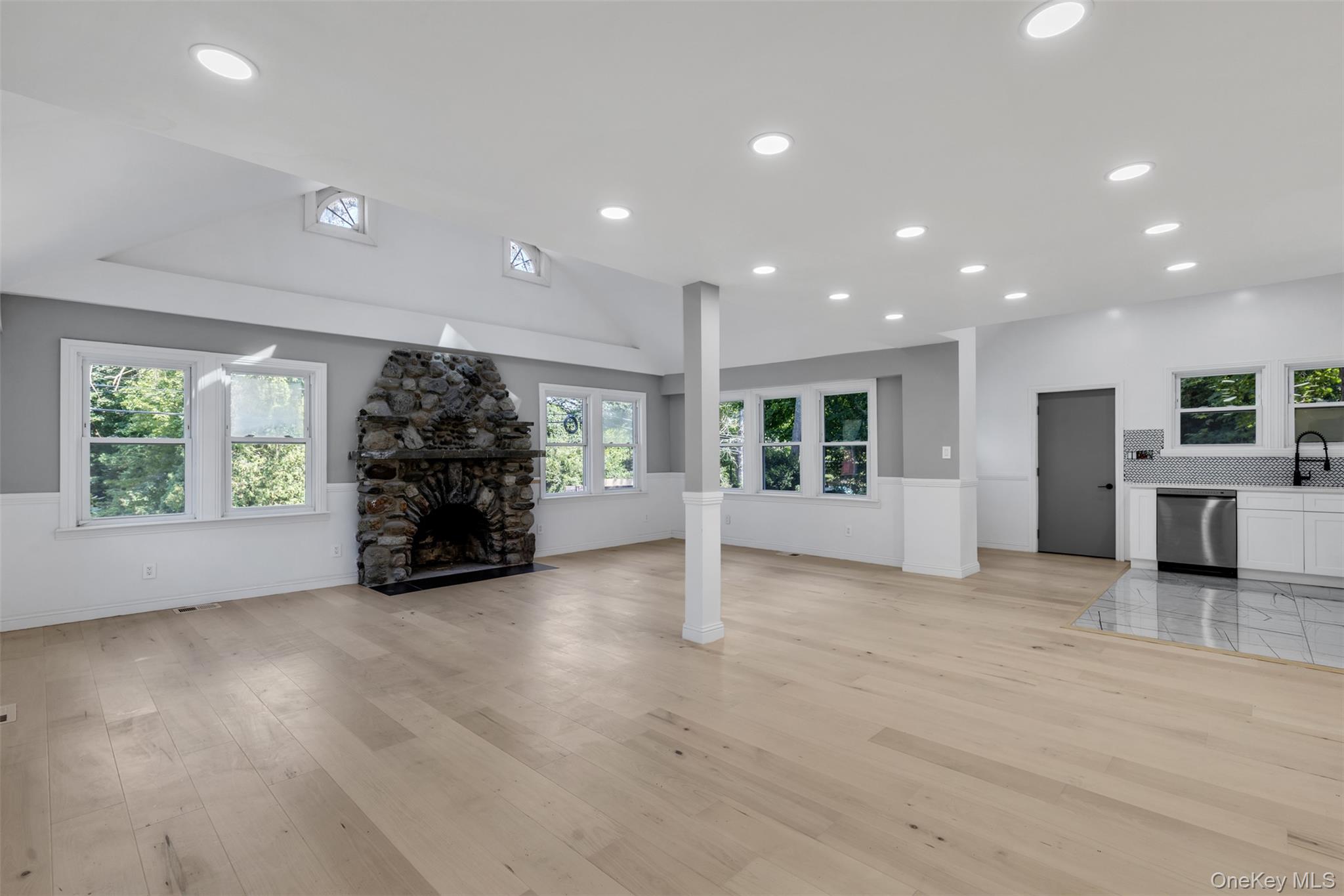 #2 photo, 221 Locust Road, Yorktown Heights , NY 10598