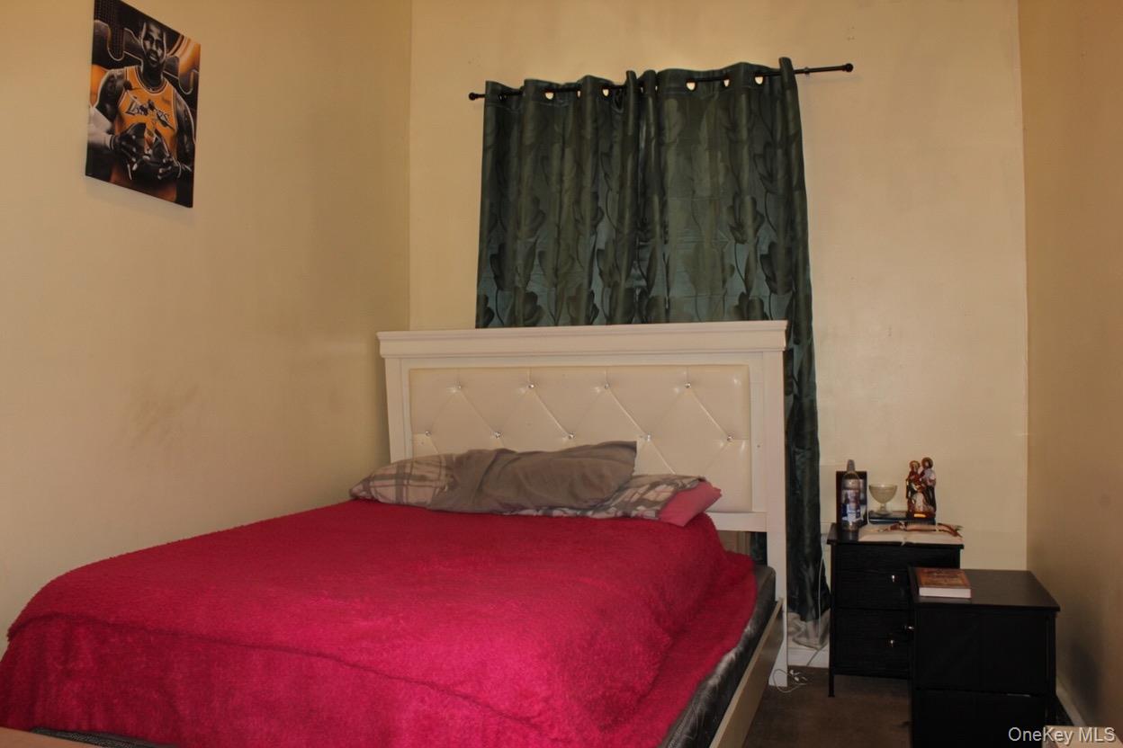 #12 photo, 992 Jennings Street, Bronx , NY 10460