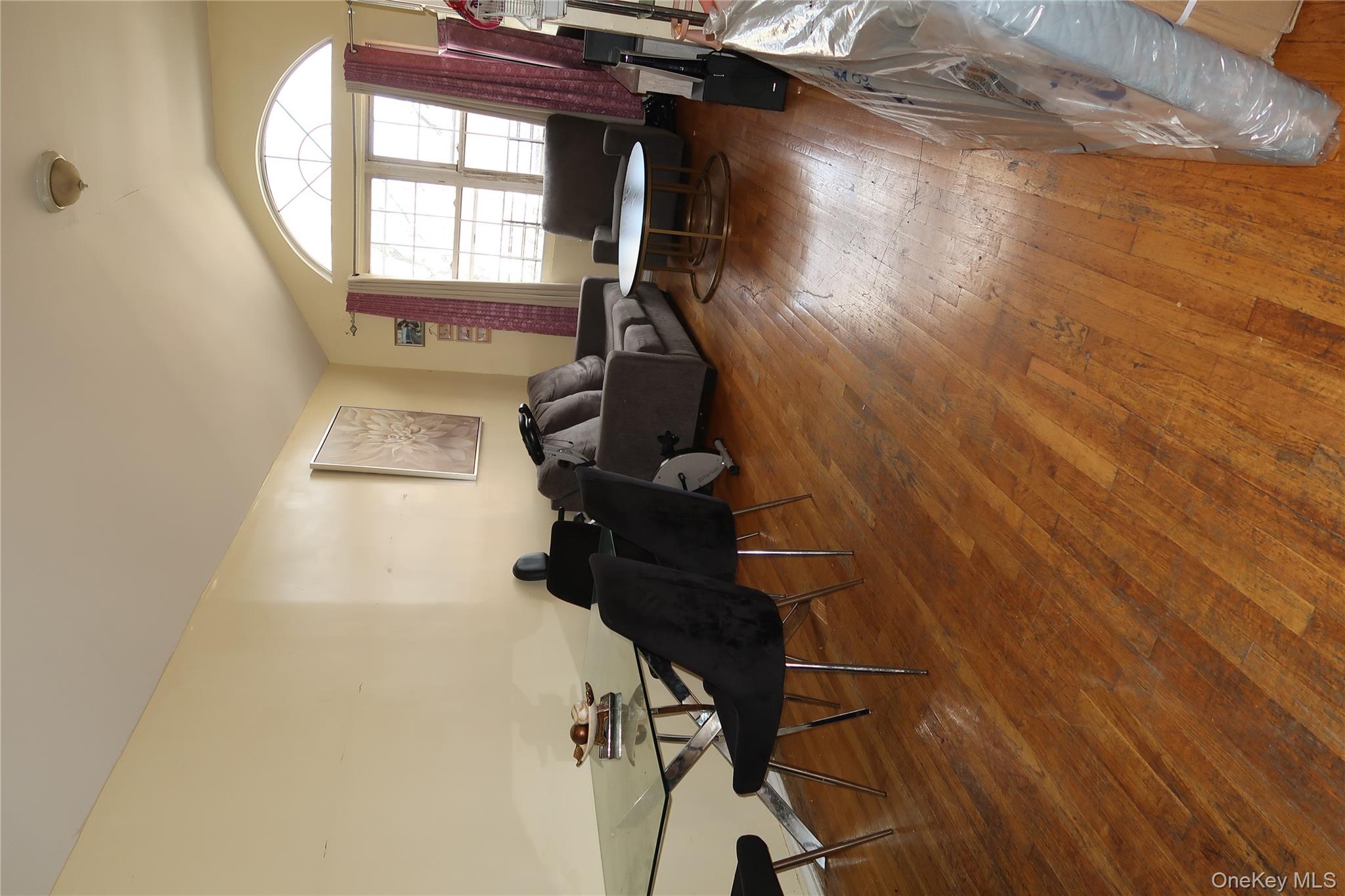 #6 photo, 992 Jennings Street, Bronx , NY 10460