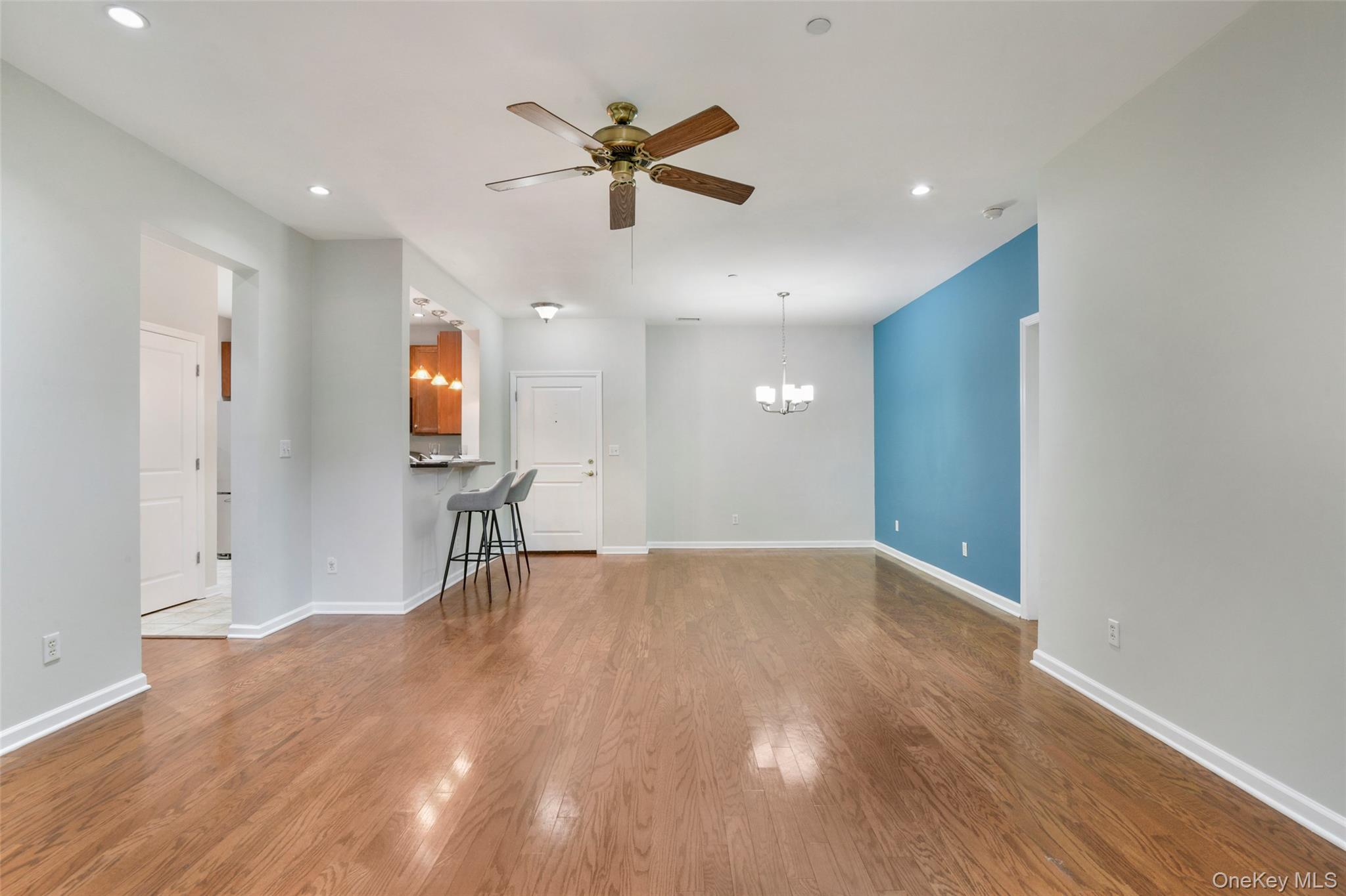 #10 photo, 410 Westchester Avenue, Port Chester , NY 10573