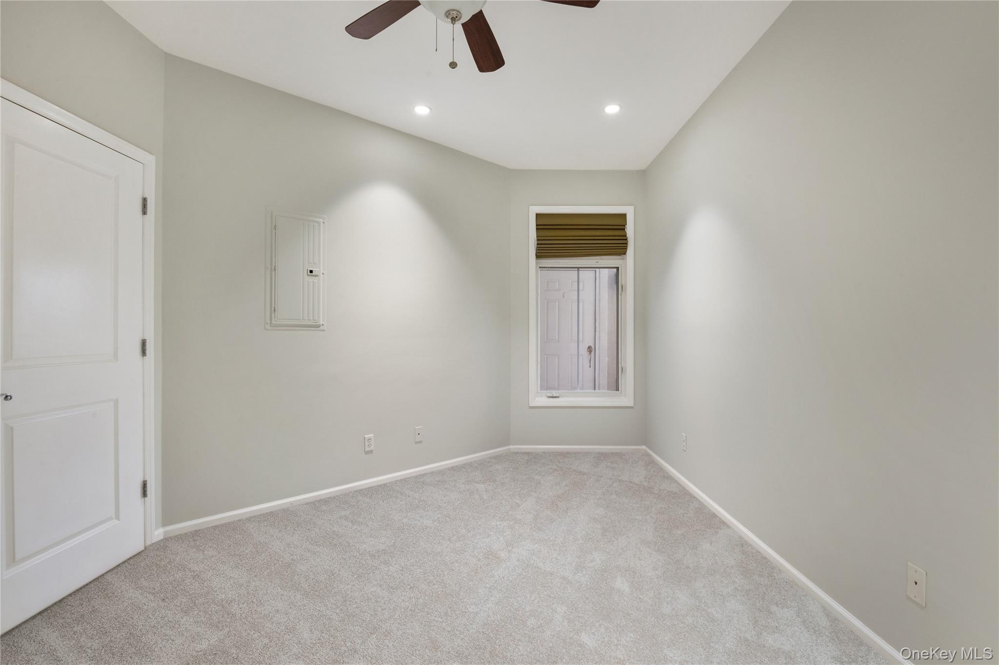 #15 photo, 410 Westchester Avenue, Port Chester , NY 10573