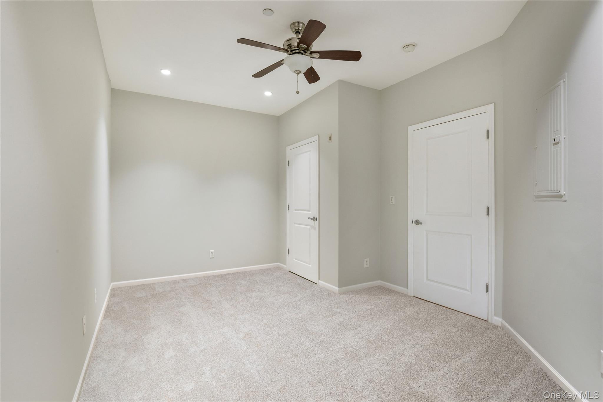 #16 photo, 410 Westchester Avenue, Port Chester , NY 10573