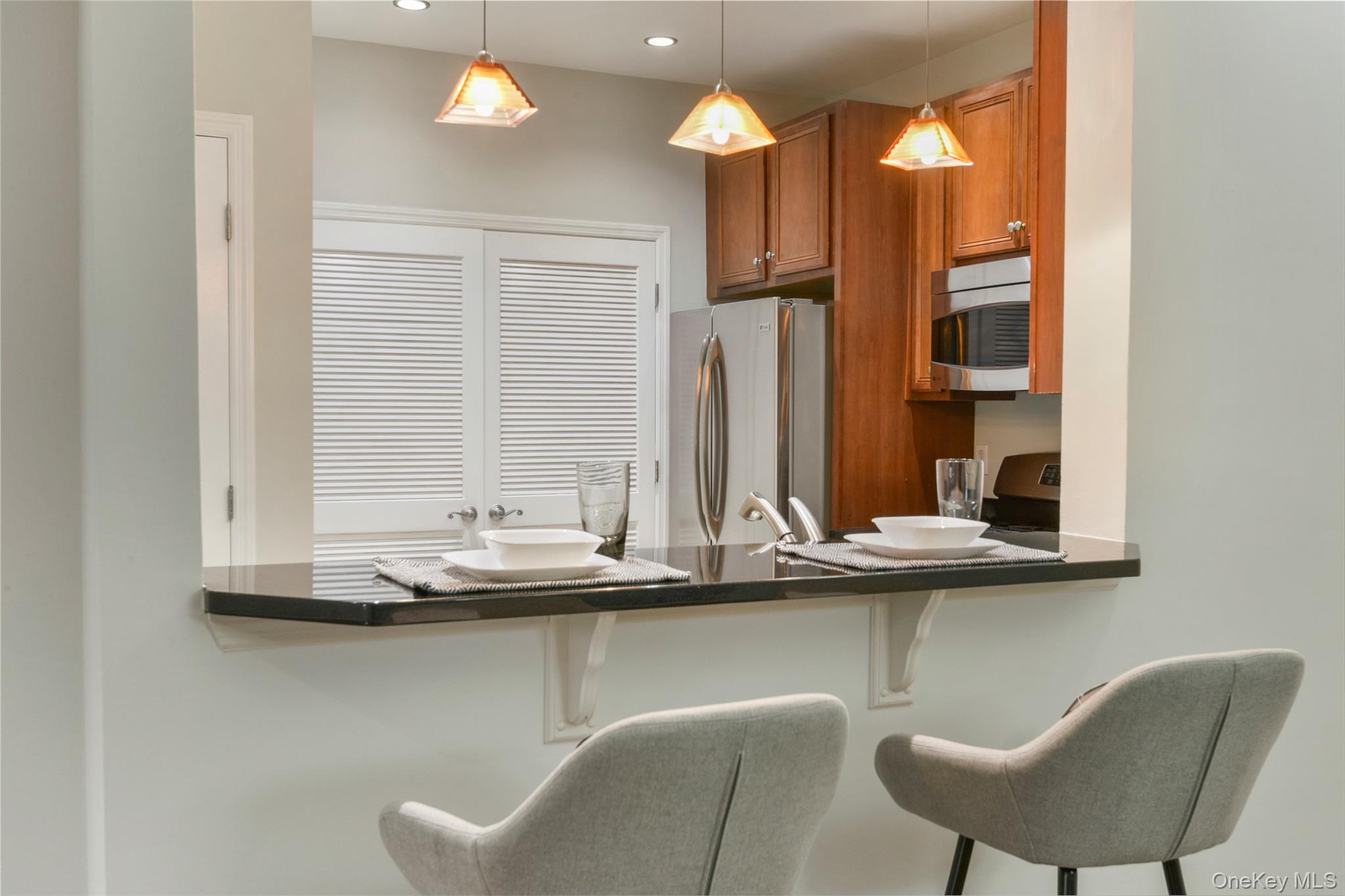 #7 photo, 410 Westchester Avenue, Port Chester , NY 10573