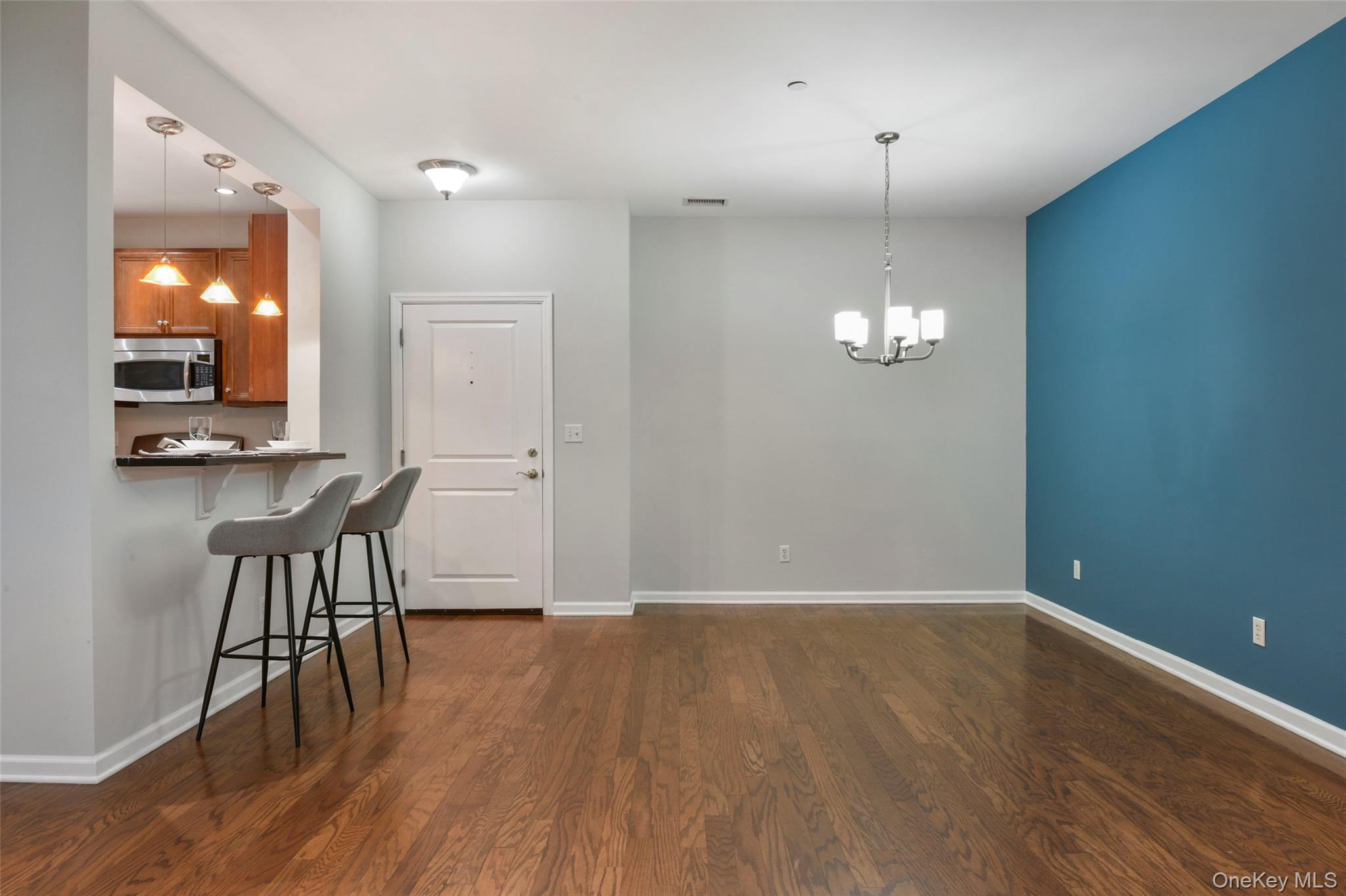 #8 photo, 410 Westchester Avenue, Port Chester , NY 10573