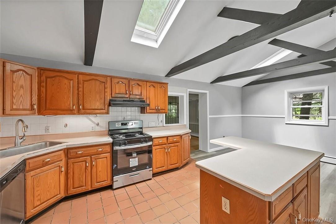 #8 photo, 35 Peddler Hill Road, Monroe , NY 10950