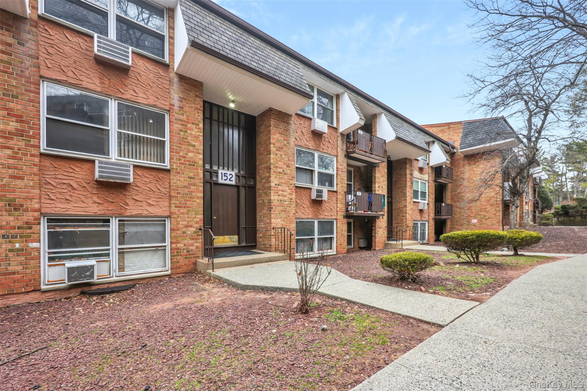 #2 photo, 152 Kearsing Parkway, 紐約州 Monsey , NY 10952