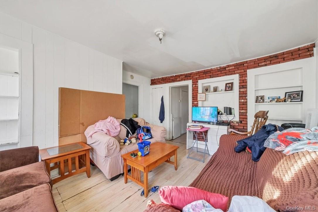 #17 photo, 100 Carson Avenue, Newburgh , NY 12550