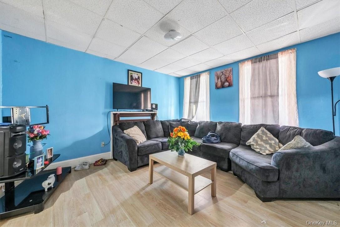 #3 photo, 100 Carson Avenue, Newburgh , NY 12550