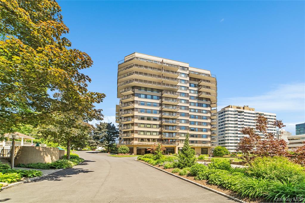 #2 photo, 25 Rockledge Avenue, White Plains , NY 10601