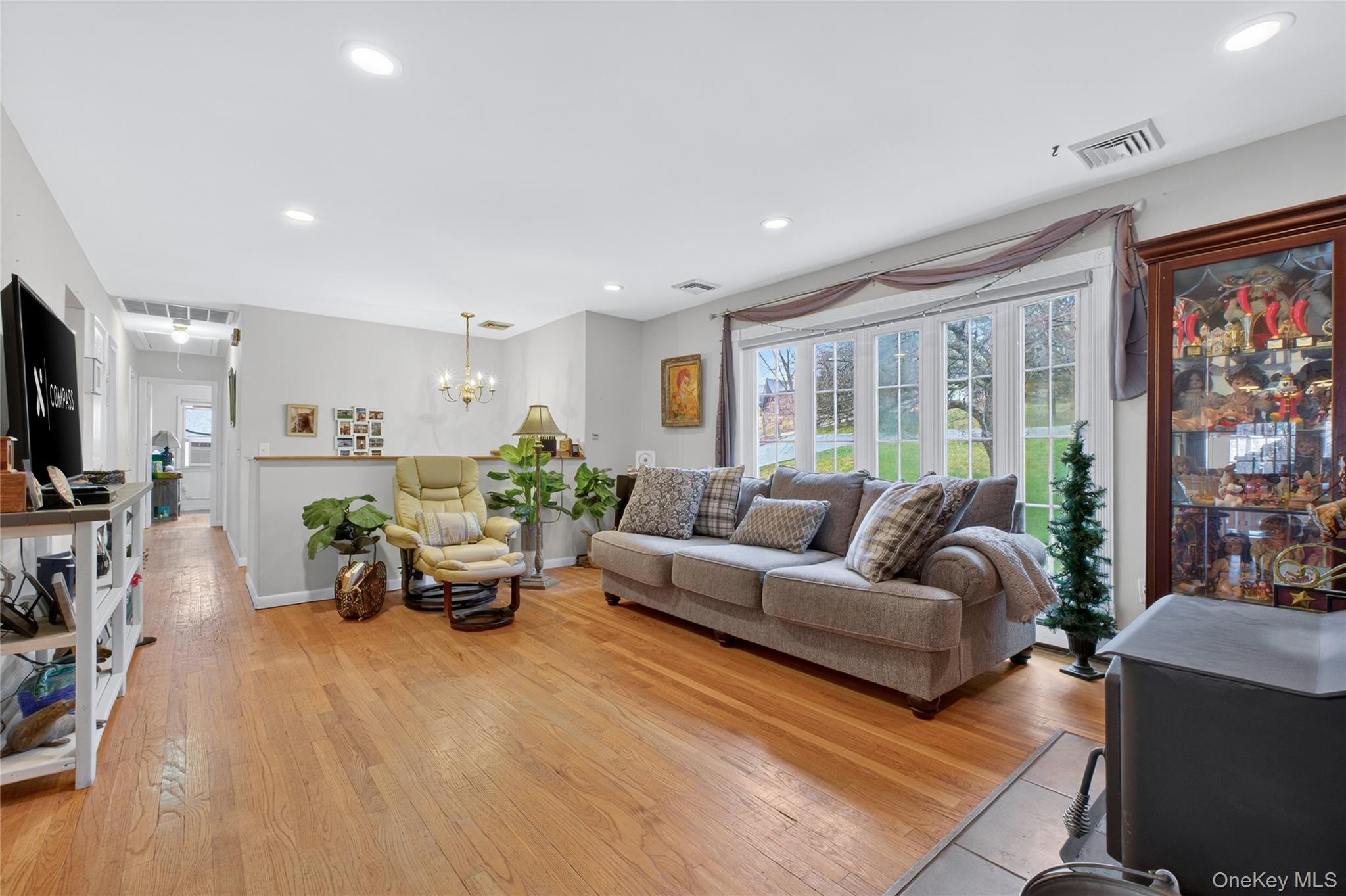 #5 photo, 81 Brandy Lane, Wappingers Falls , NY 12590