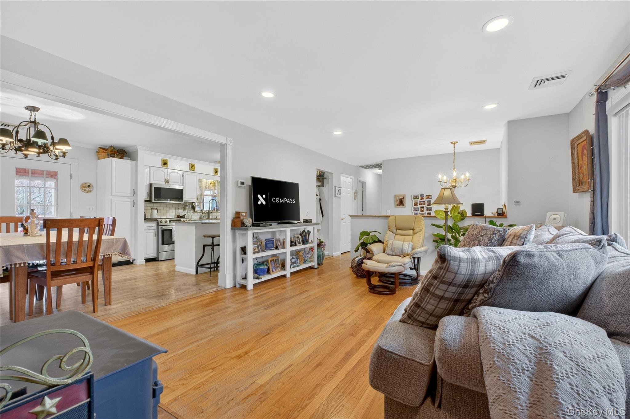 #6 photo, 81 Brandy Lane, Wappingers Falls , NY 12590