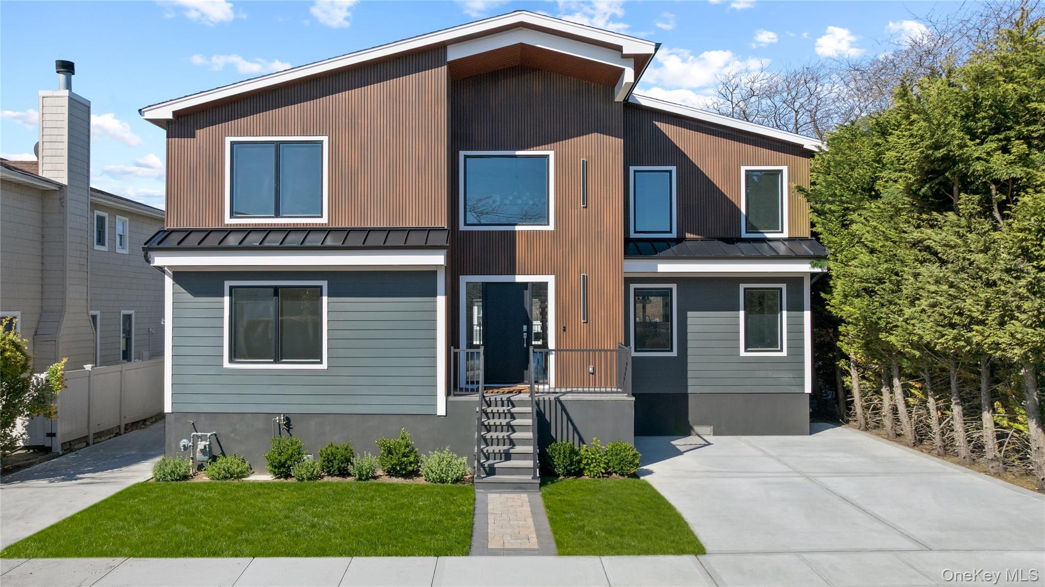 #1 photo, 141 Flamingo Street, מחוז נסאו Atlantic Beach , NY 11509