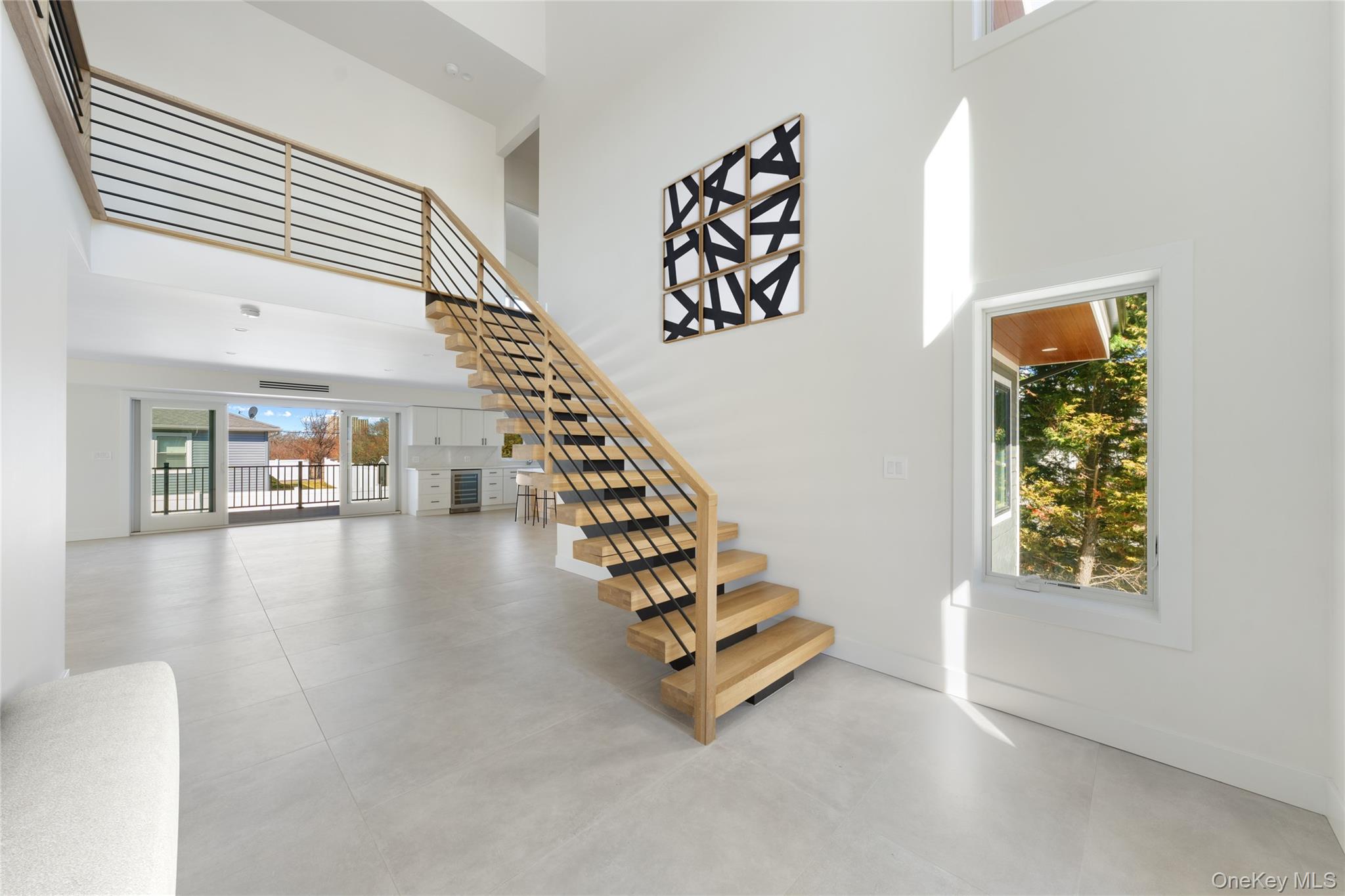 #3 photo, 141 Flamingo Street, מחוז נסאו Atlantic Beach , NY 11509