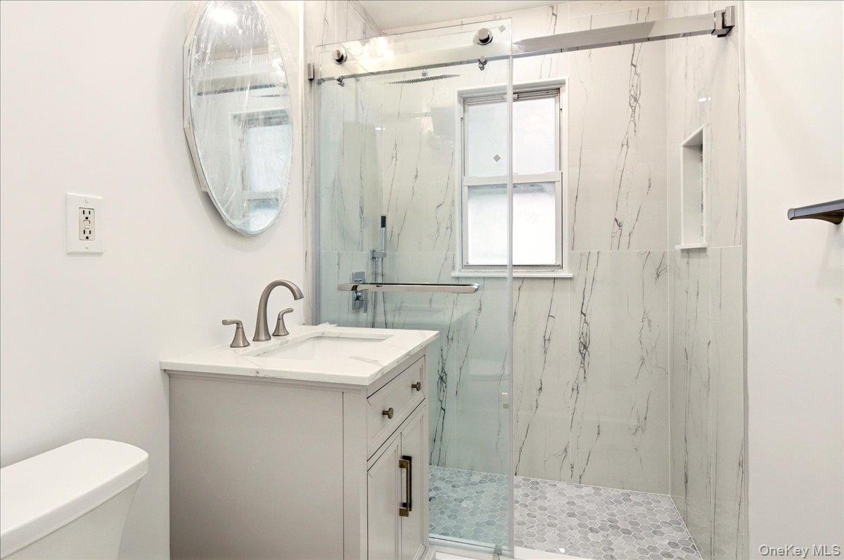 #11 photo, 4 Fieldstone Drive, Hartsdale , NY 10530