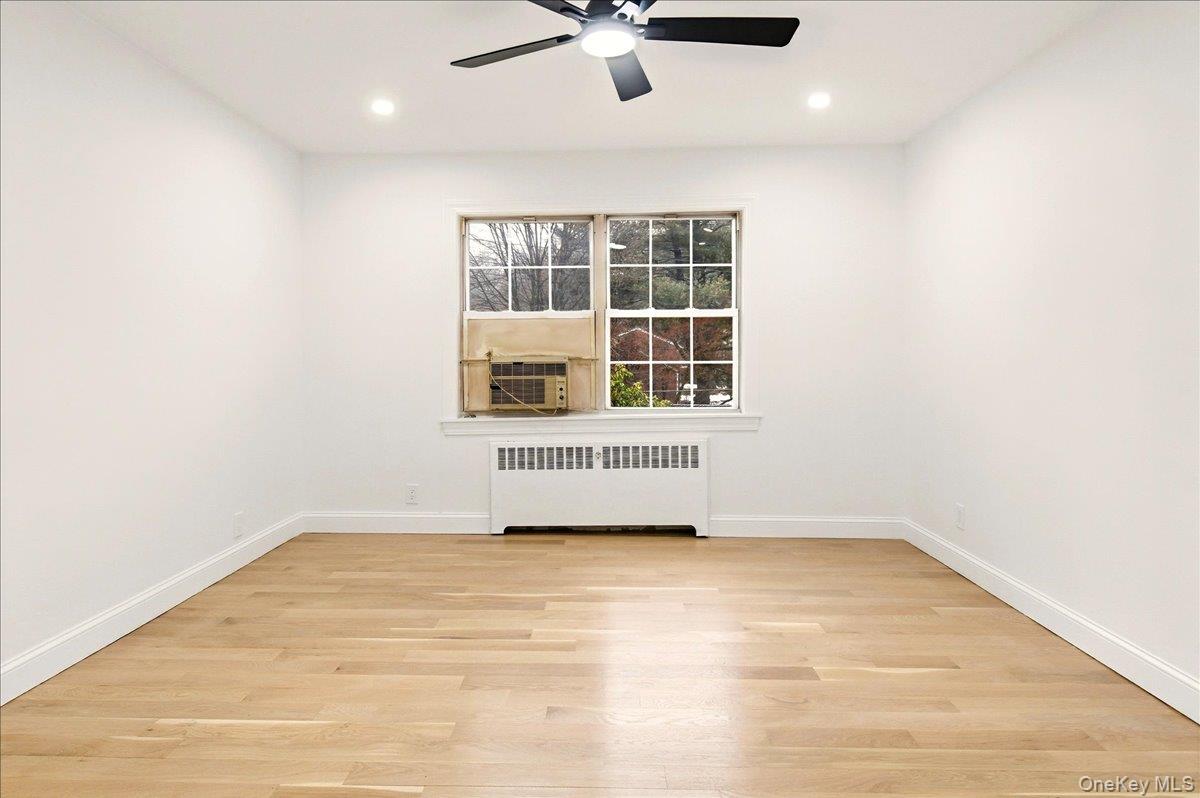 #3 photo, 4 Fieldstone Drive, Hartsdale , NY 10530