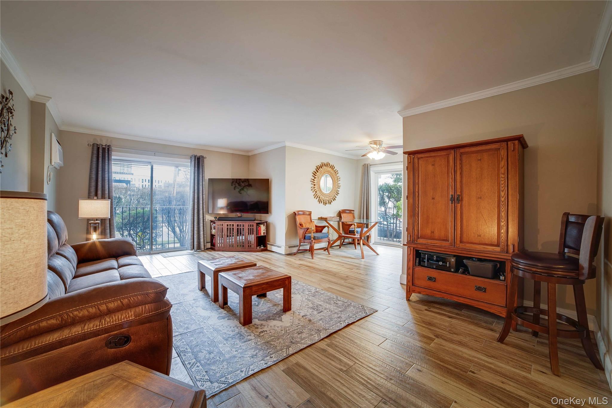 #6 photo, 55 N Broadway, White Plains , NY 10601