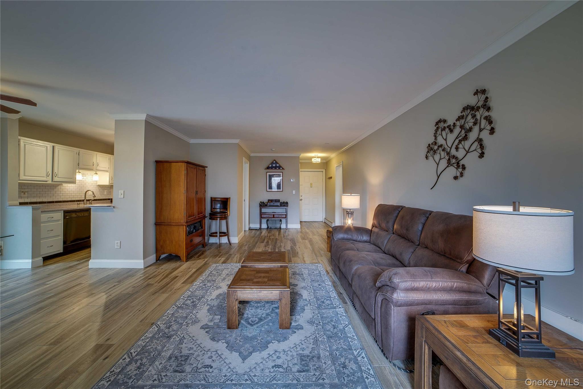 #8 photo, 55 N Broadway, White Plains , NY 10601