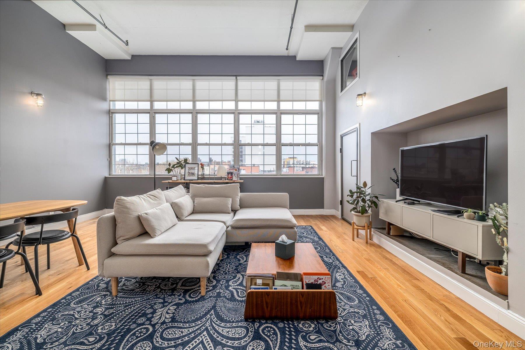 #3 photo, 689 Myrtle Avenue, הברונקס Brooklyn , NY 11205