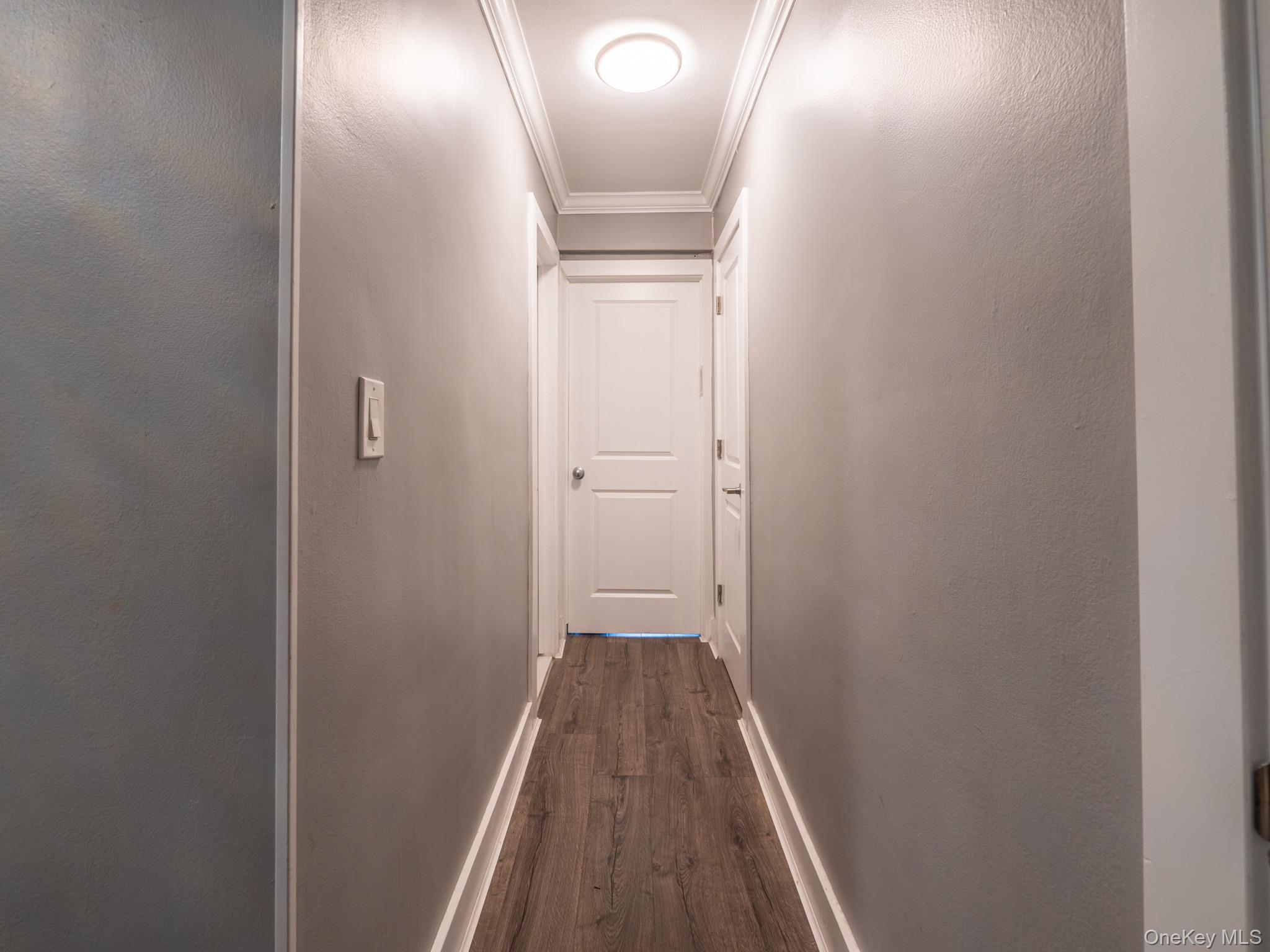 #13 photo, 15010 71st Avenue, קווינס Kew Garden Hills , NY 11367