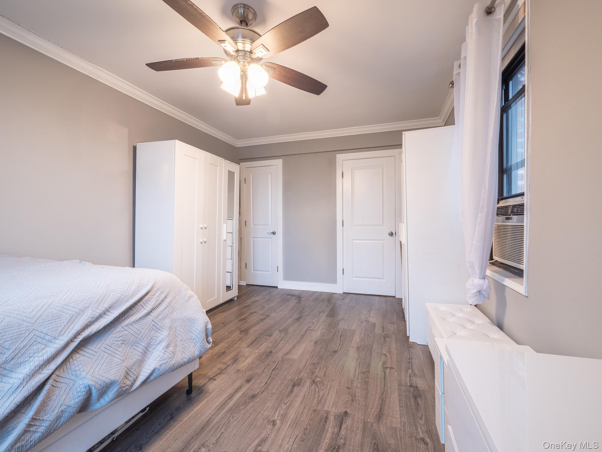 #16 photo, 15010 71st Avenue, קווינס Kew Garden Hills , NY 11367