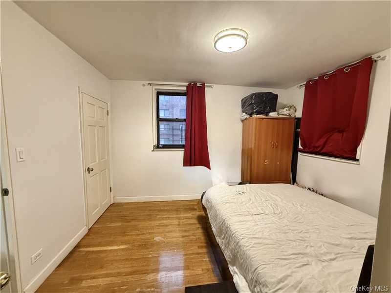 #4 photo, 138-70 Elder Avenue, 皇后區 Flushing , NY 11355