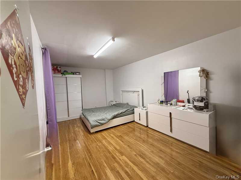 #8 photo, 138-70 Elder Avenue, 皇后區 Flushing , NY 11355