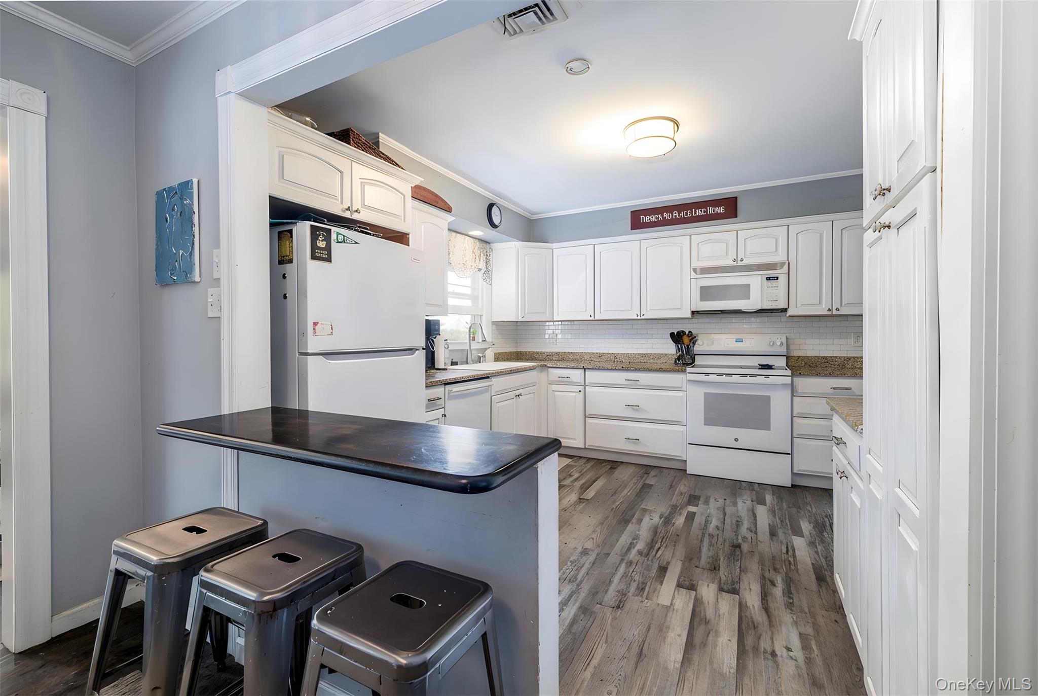 #8 photo, 1 Hillcrest Place, 롱 아일랜드 Locust Valley , NY 11560