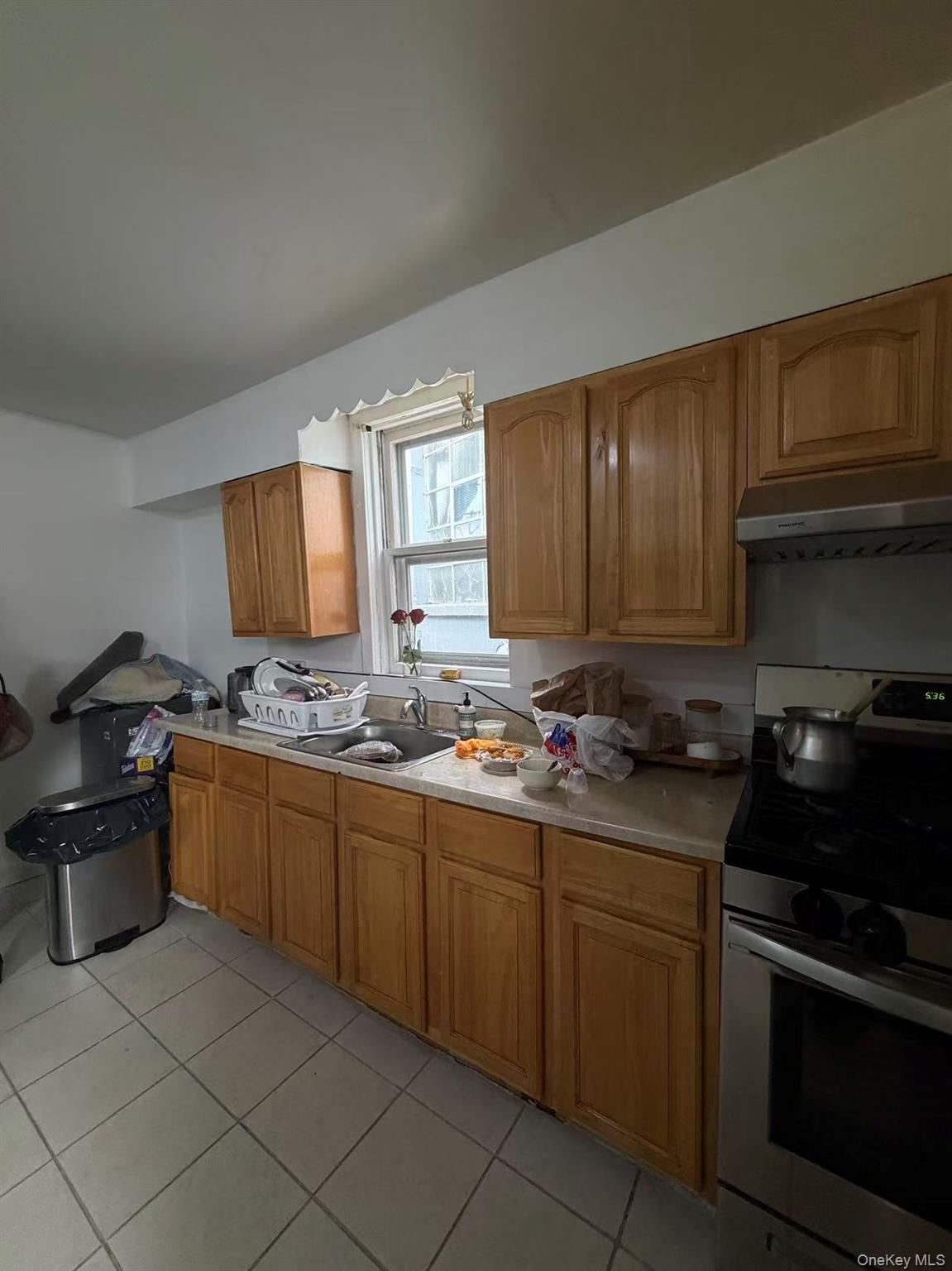 #6 photo, 126-06 15 Avenue, קווינס College Point , NY 11356