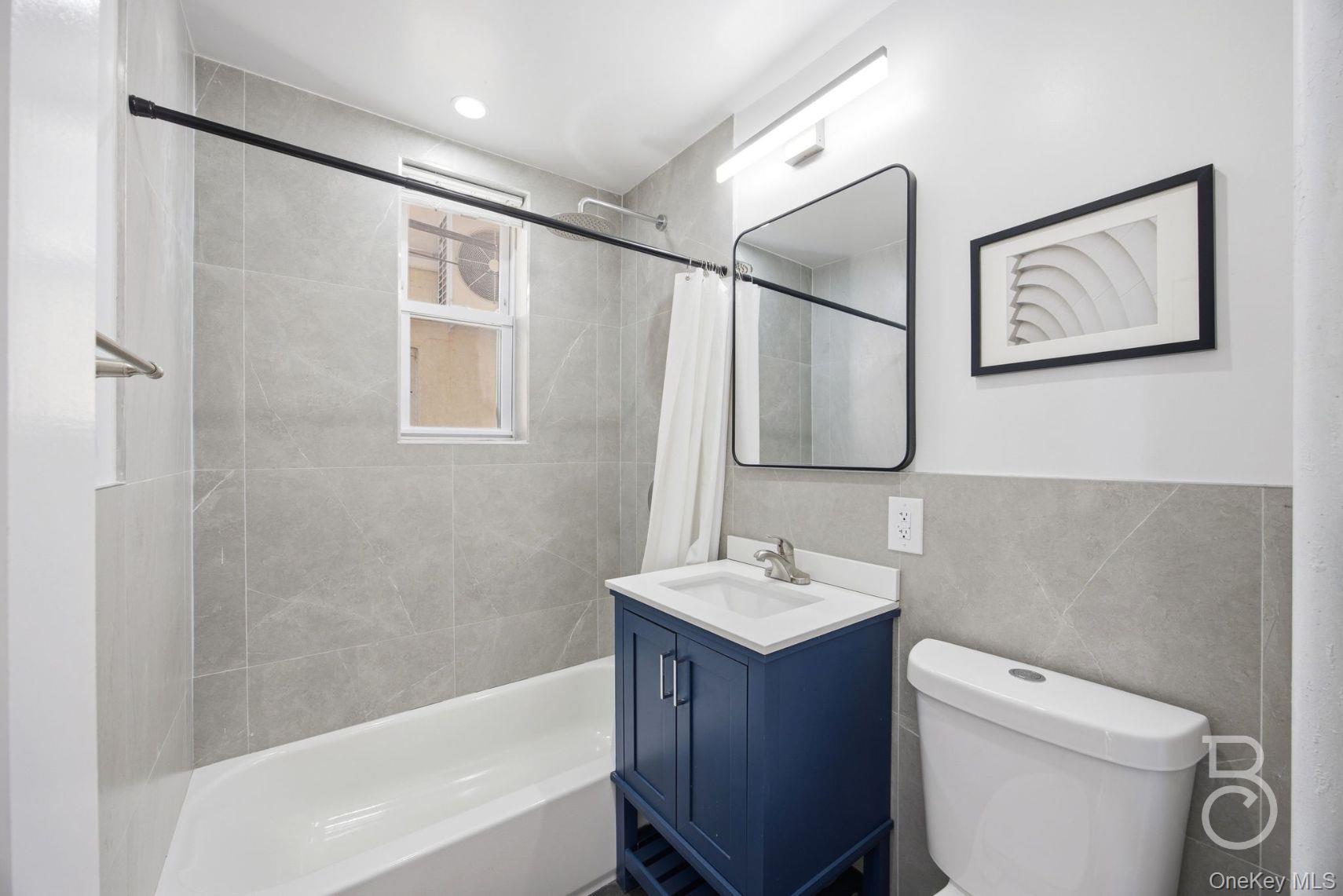 #14 photo, 25-49 42nd Street, 皇后區 Astoria , NY 11103