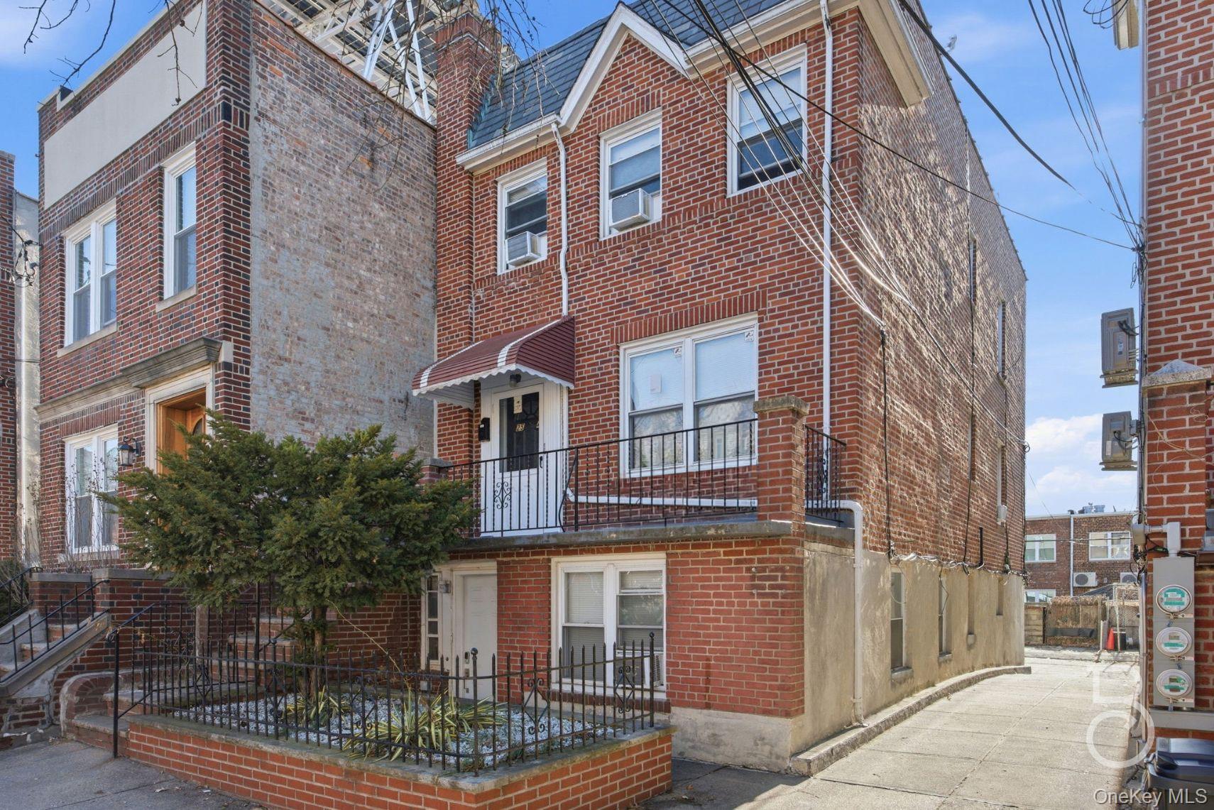 #2 photo, 25-49 42nd Street, 皇后區 Astoria , NY 11103